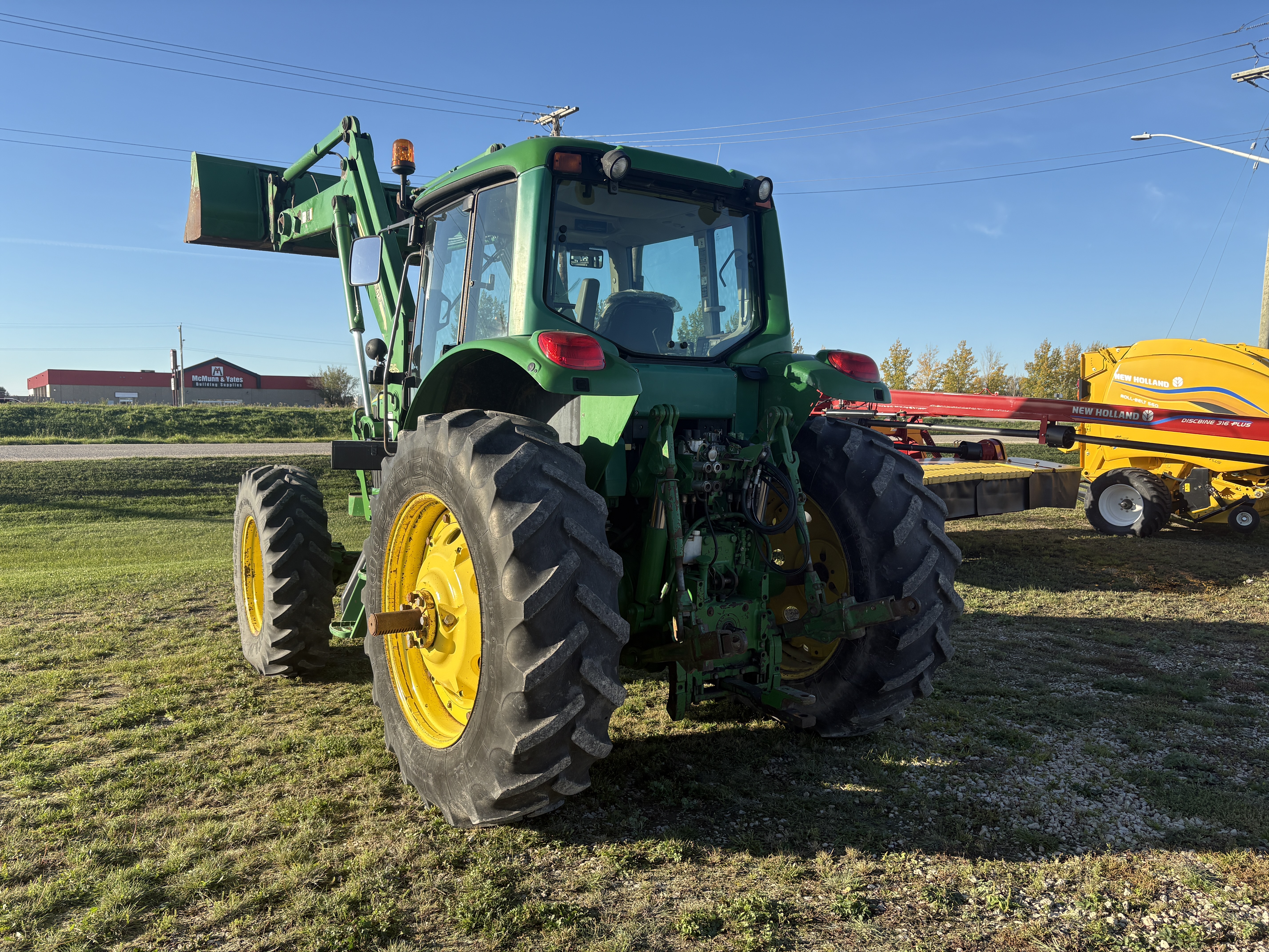 2004 John Deere 7420 Tractor