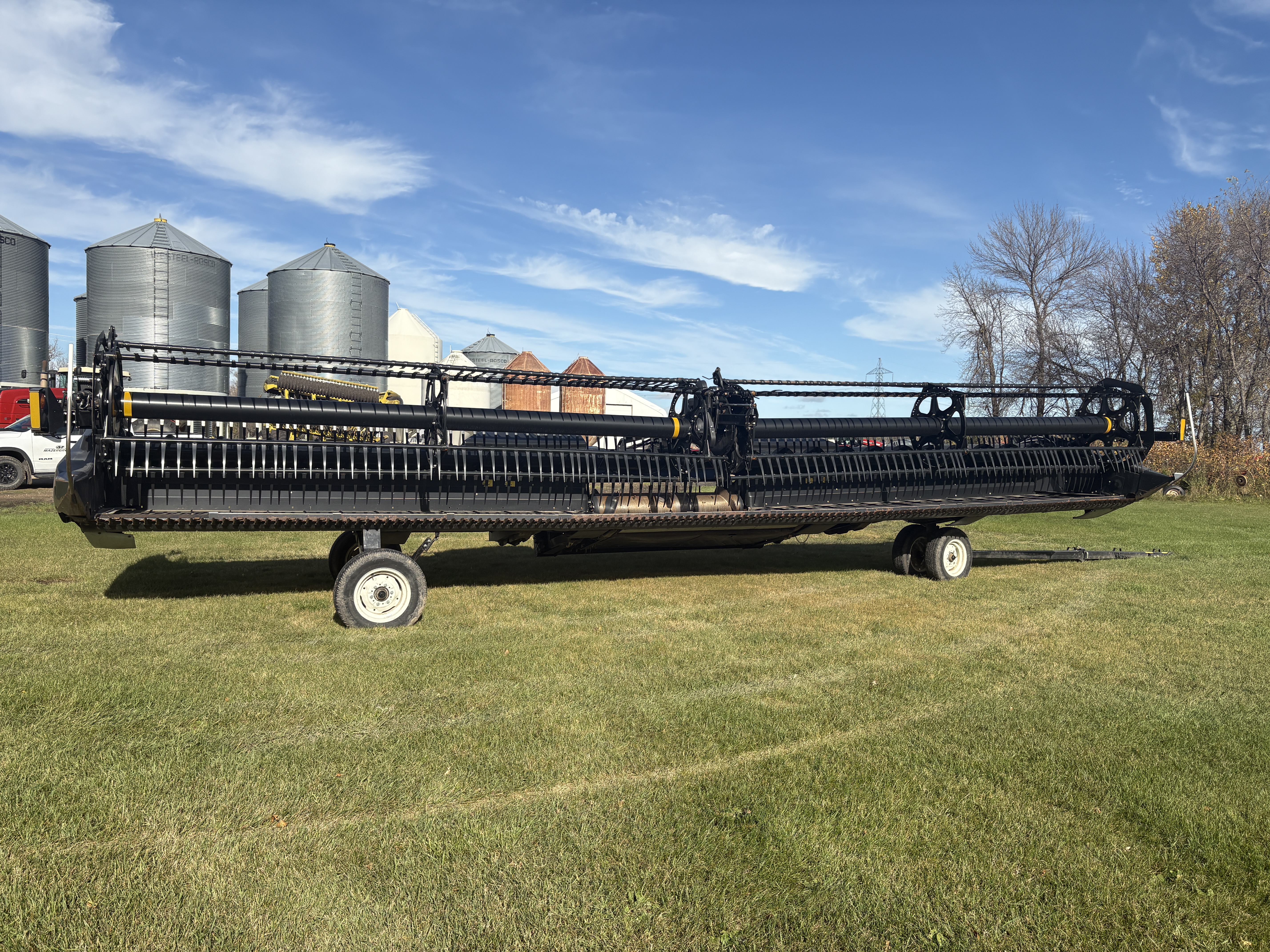 2021 MacDon FD135 Header Draper Flex