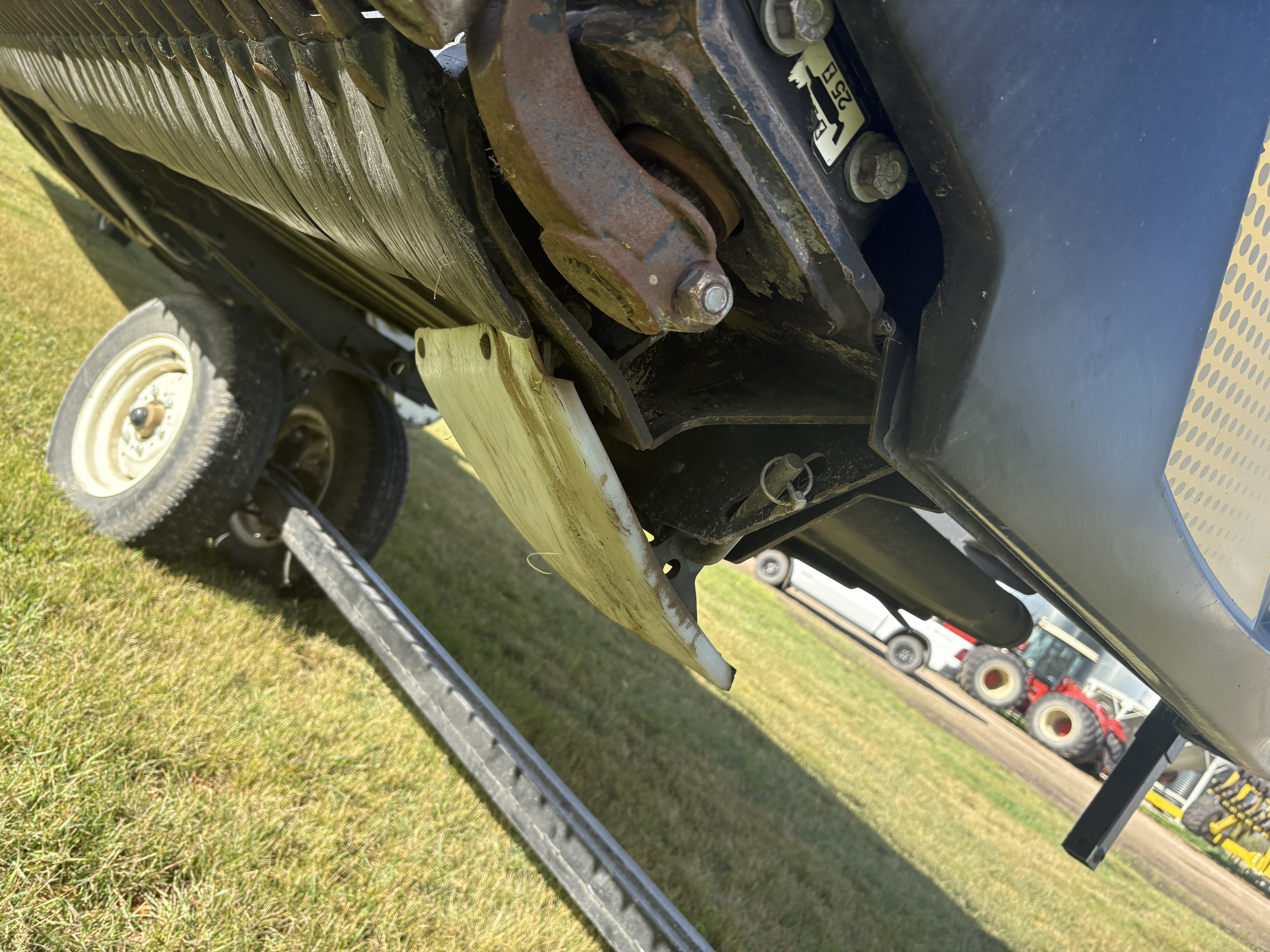 2021 MacDon FD135 Header Draper Flex