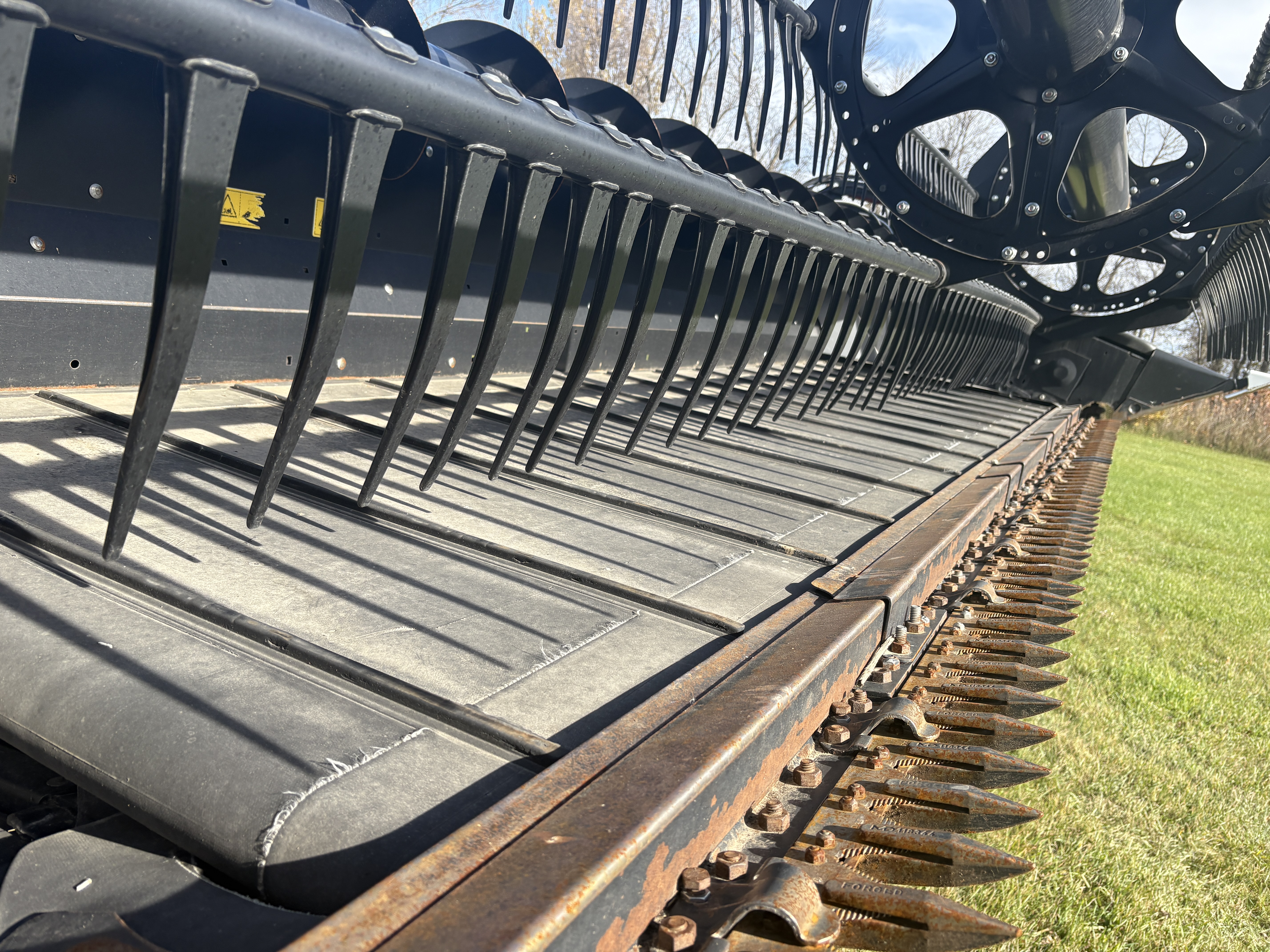 2021 MacDon FD135 Header Draper Flex