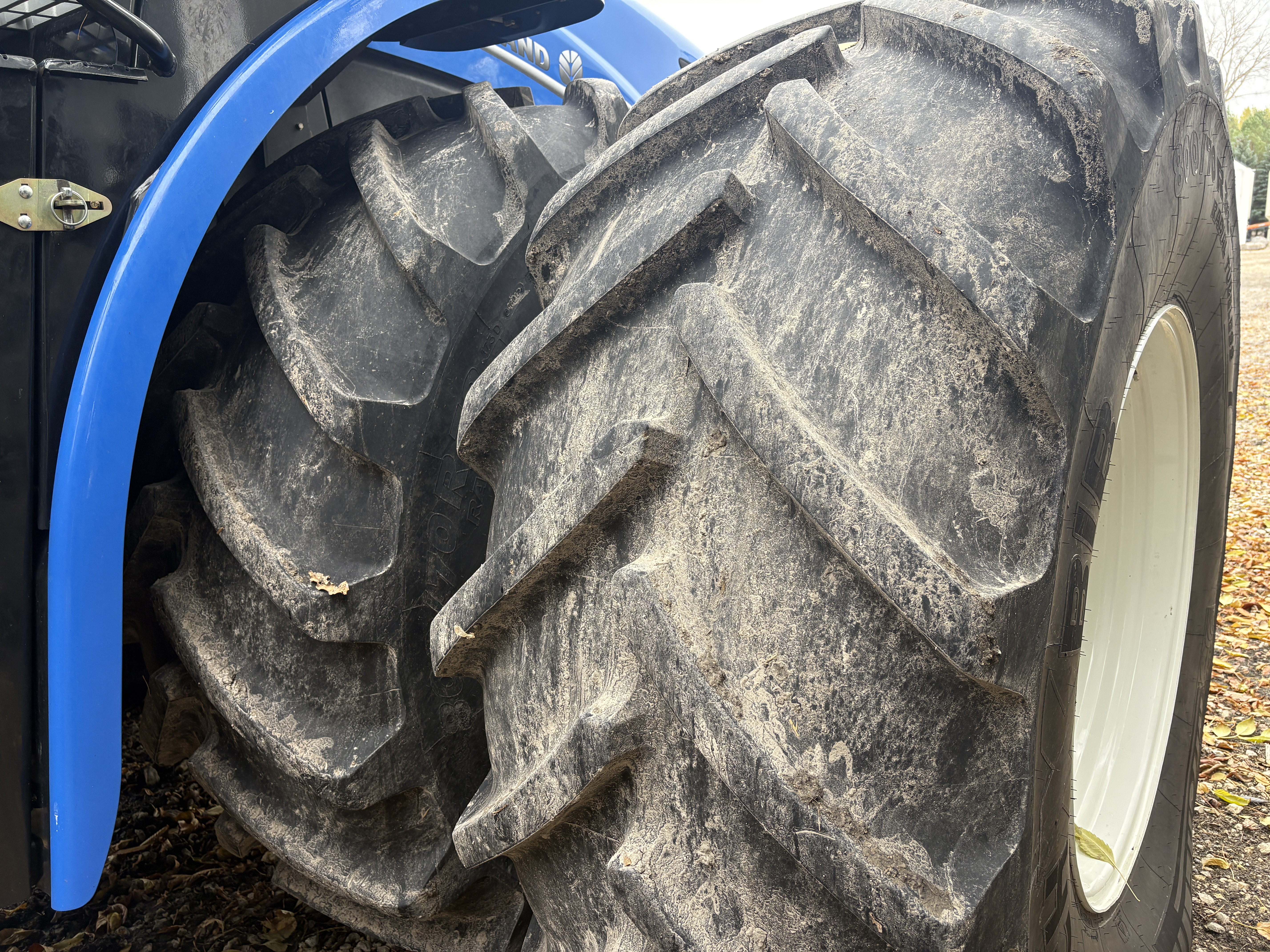 2024 New Holland T9.580 PLMI Tractor 4WD