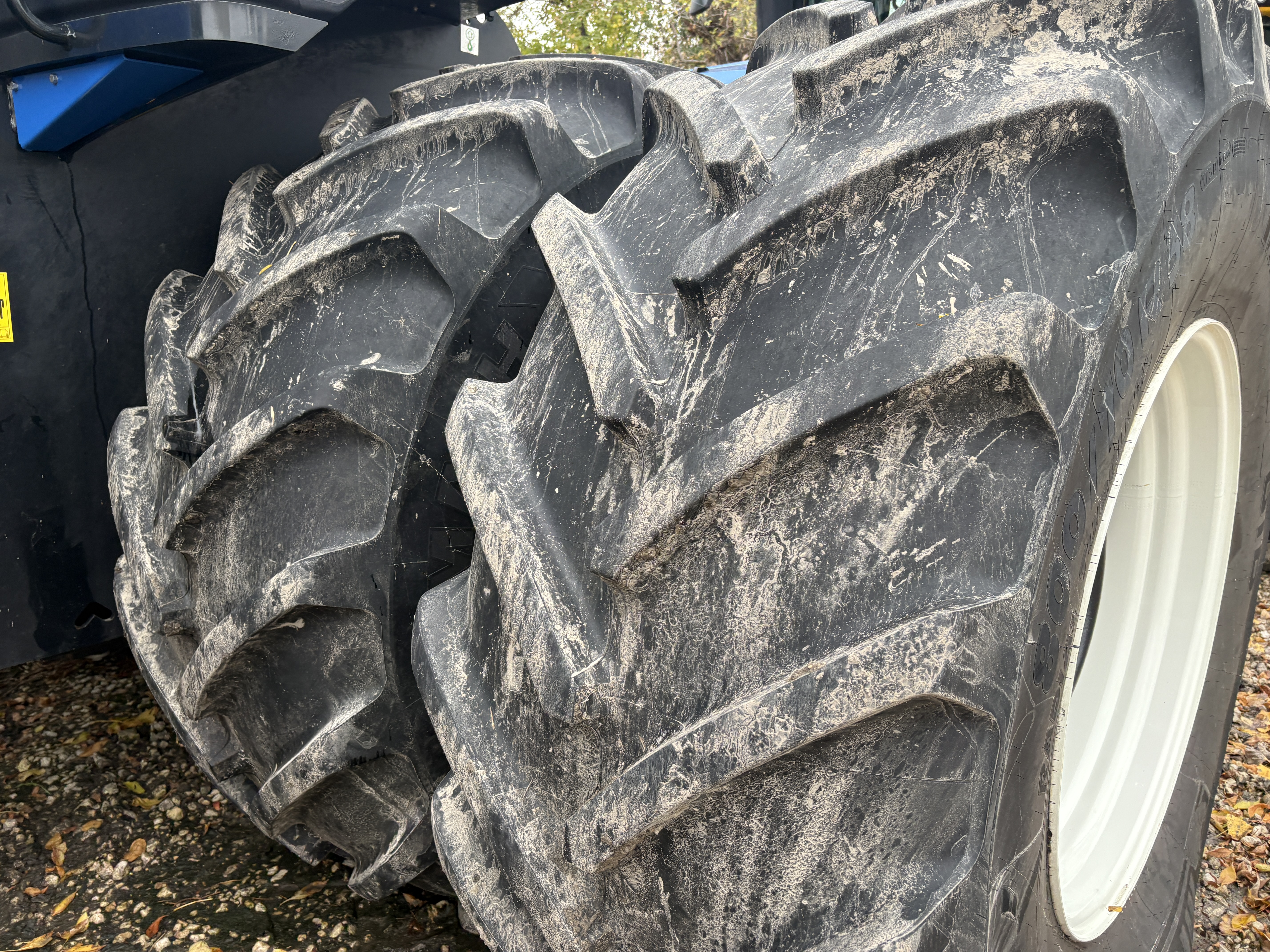 2024 New Holland T9.580 PLMI Tractor 4WD