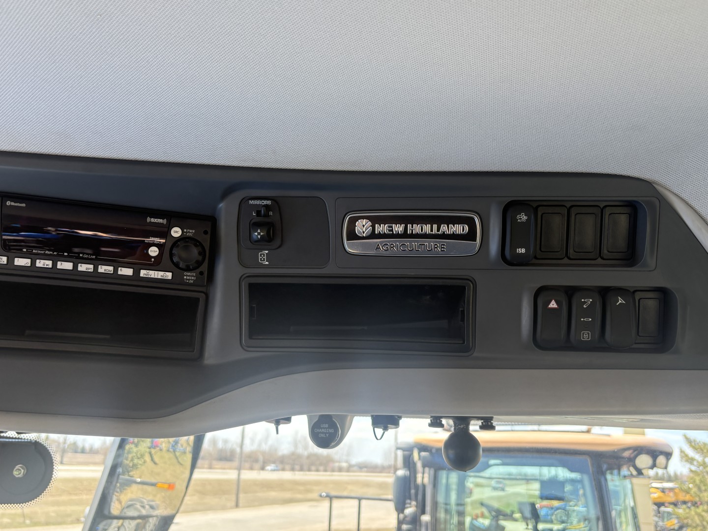 2024 New Holland T9.520 PLMI Tractor 4WD