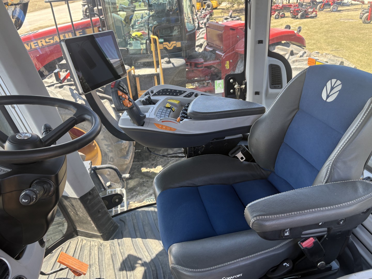 2024 New Holland T9.520 PLMI Tractor 4WD