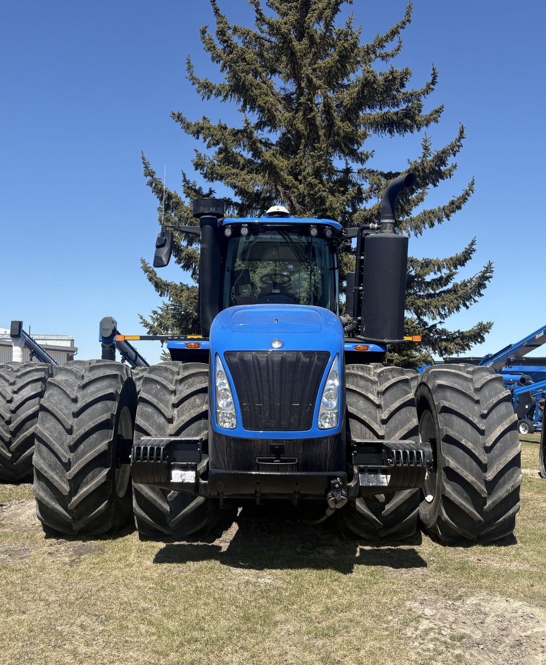 2024 New Holland T9.520 PLMI Tractor 4WD