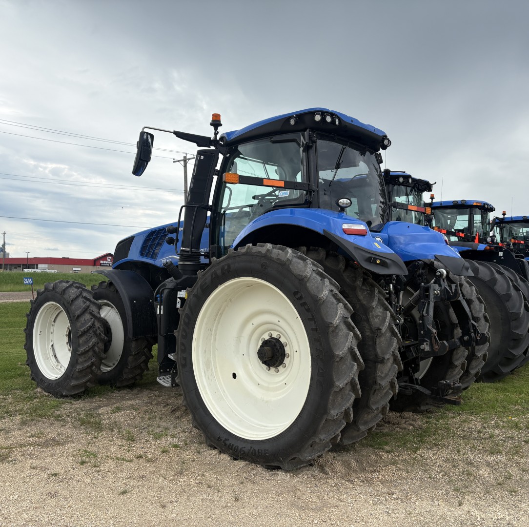 2023 New Holland T8.350 Tractor