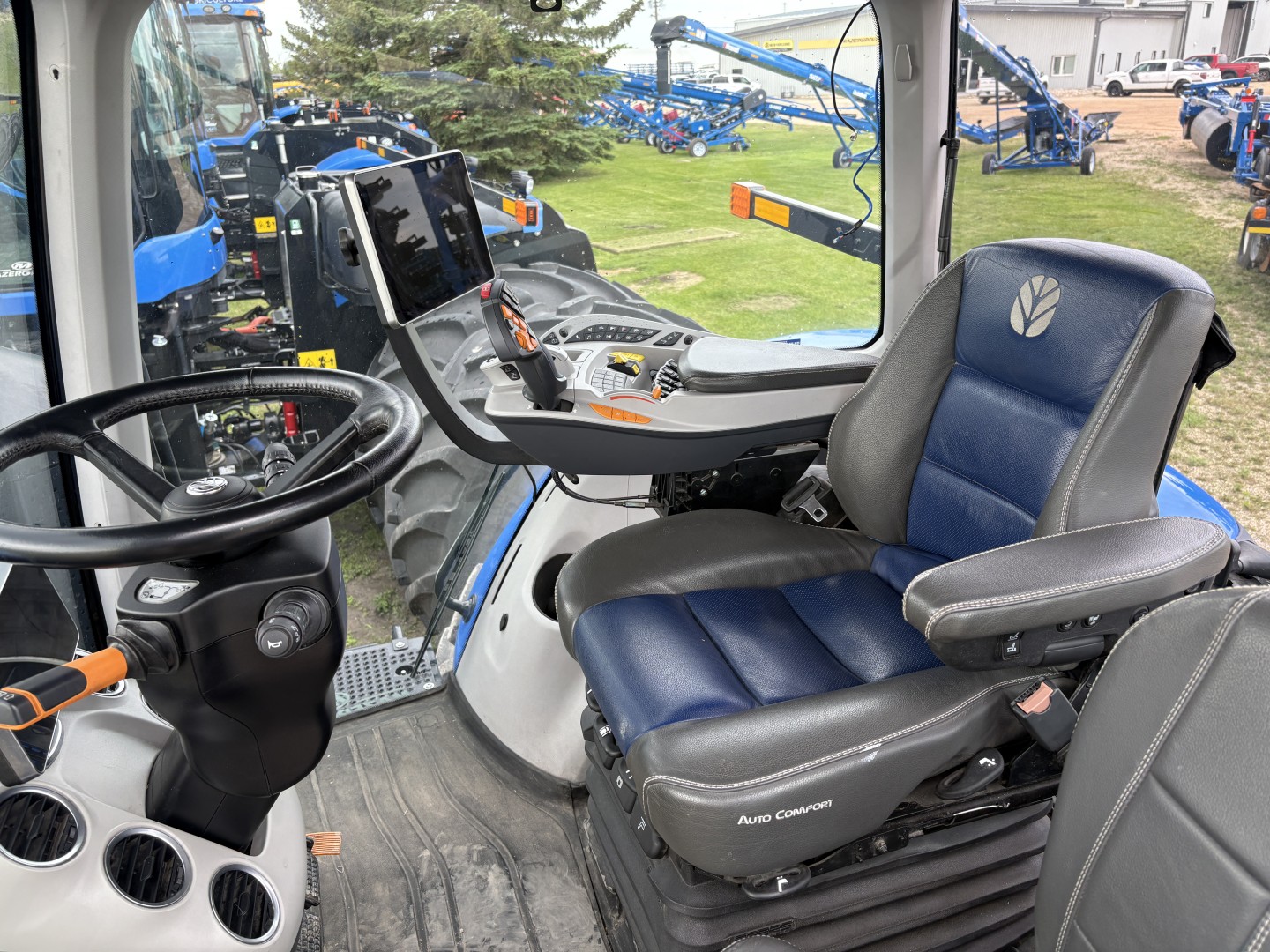 2023 New Holland T8.350 Tractor
