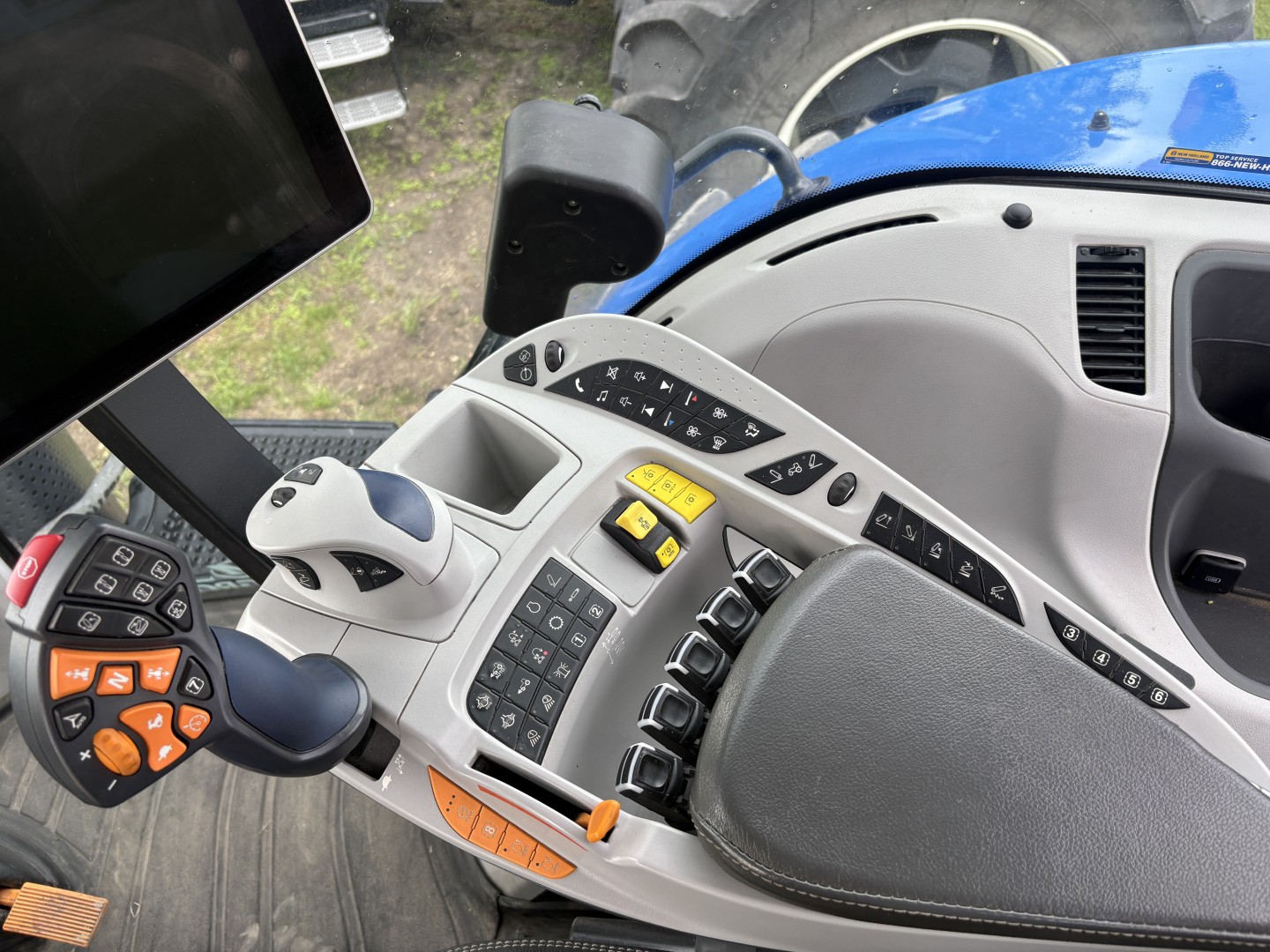 2023 New Holland T8.350 Tractor