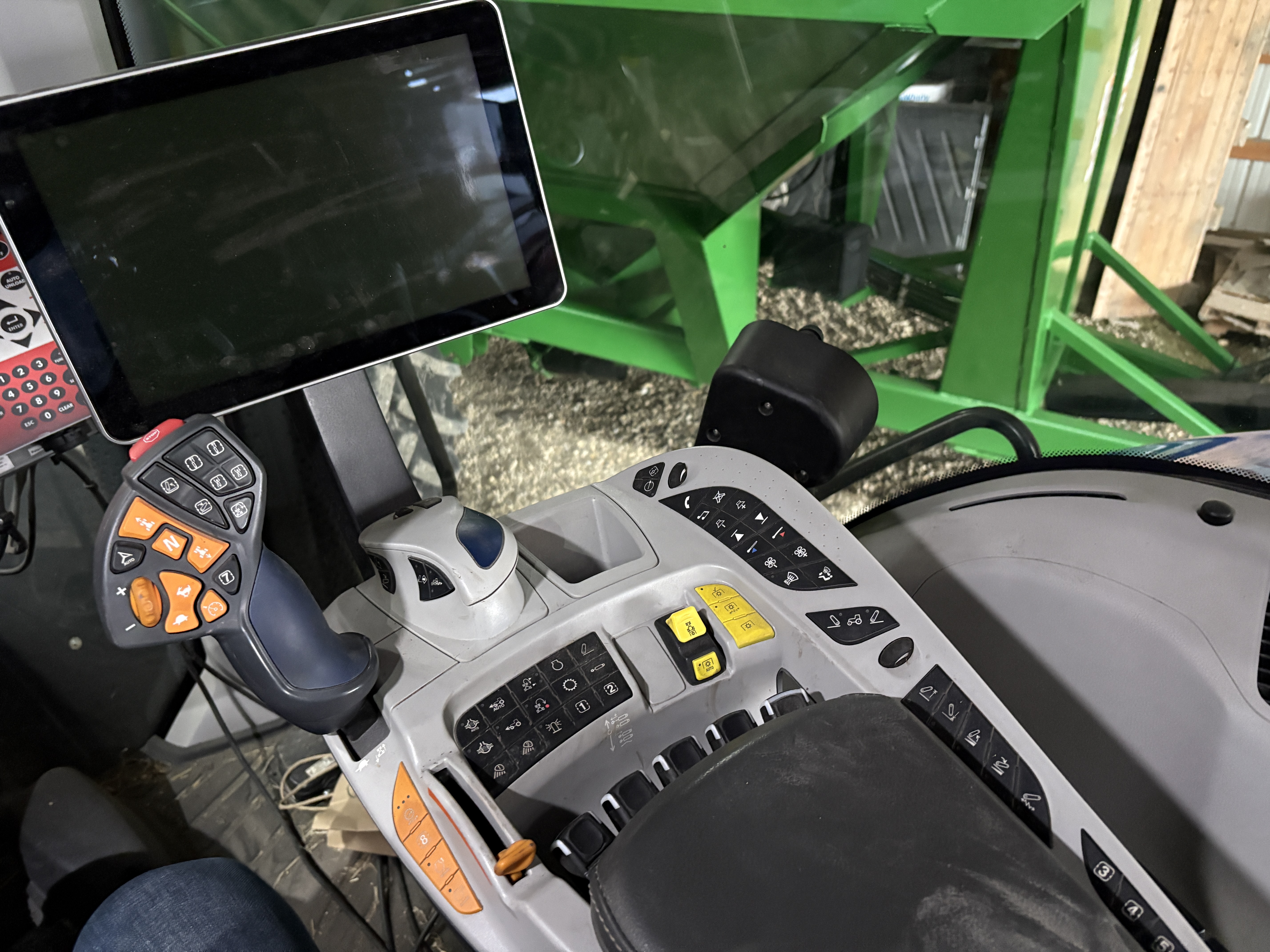 2023 New Holland T8.350 Tractor