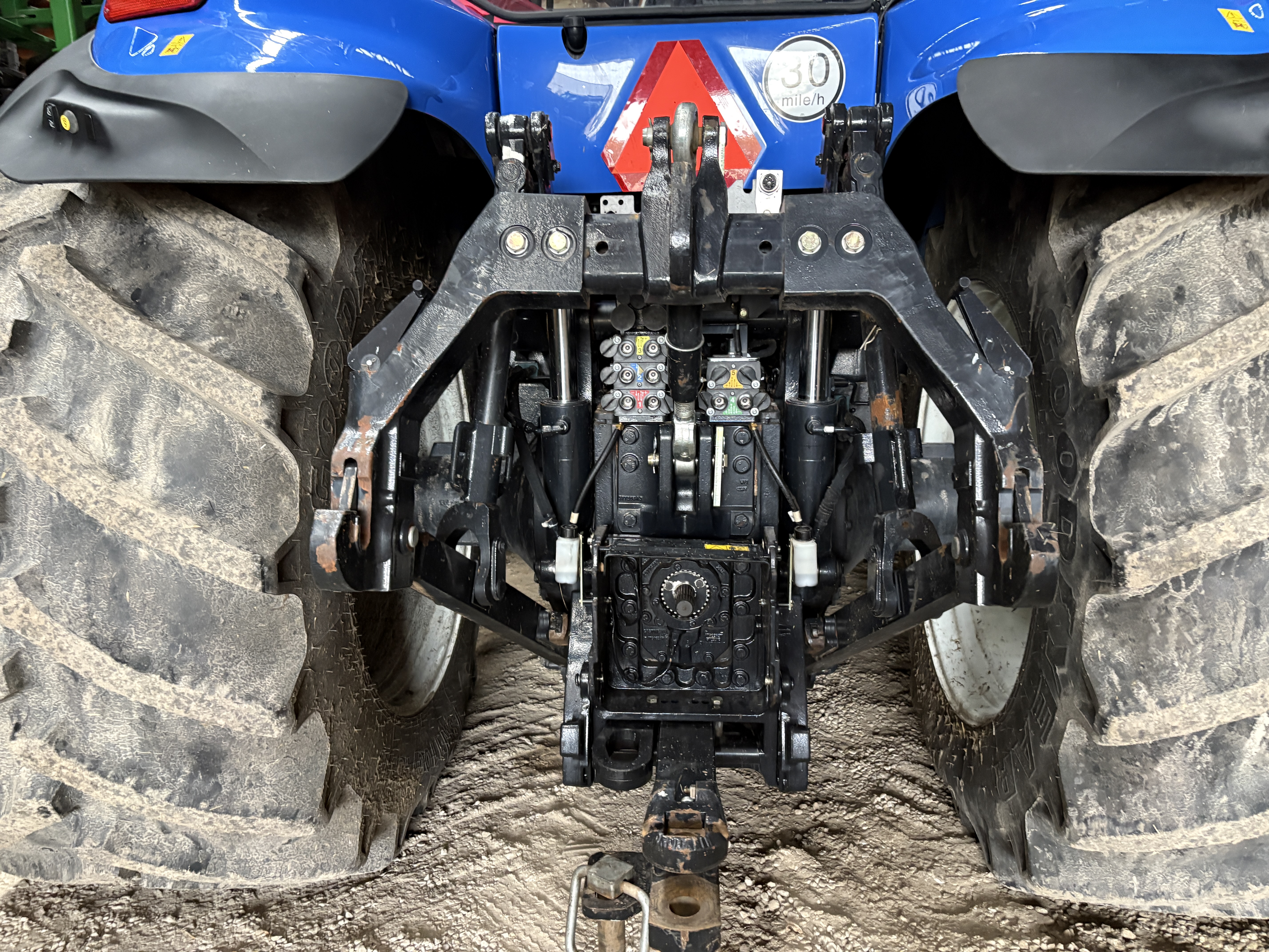 2023 New Holland T8.350 Tractor