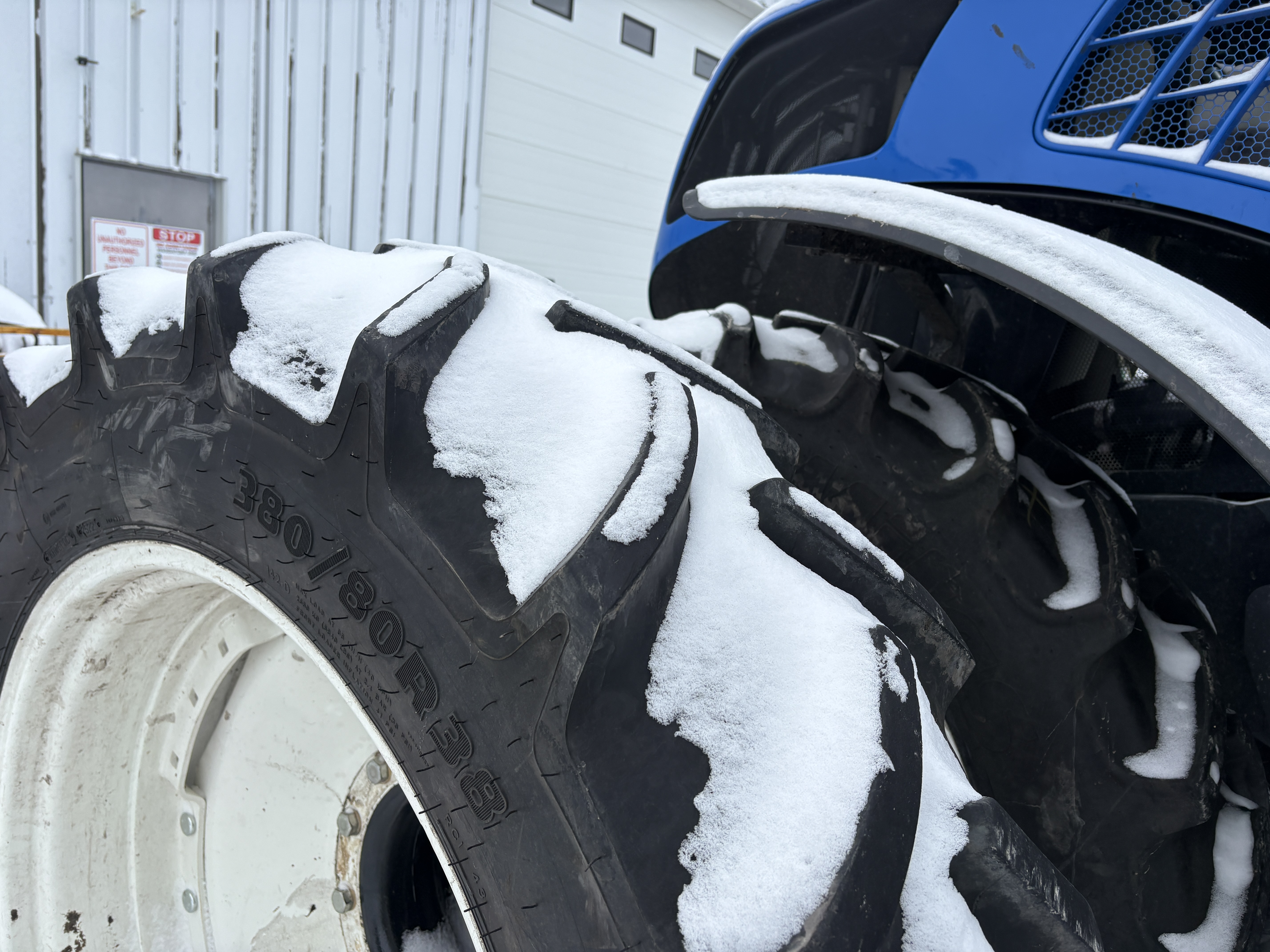 2023 New Holland T8.350 Tractor