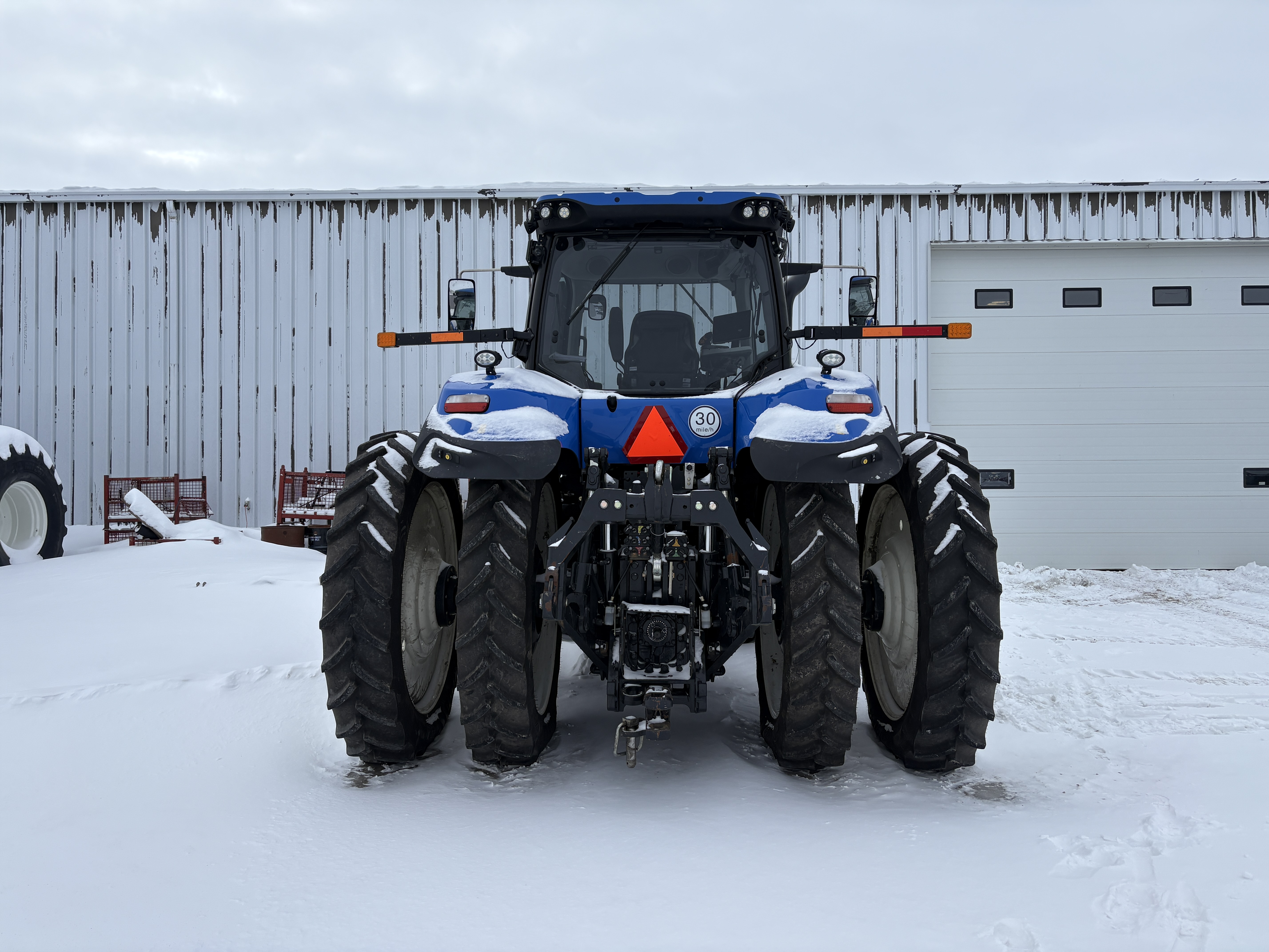 2023 New Holland T8.350 Tractor
