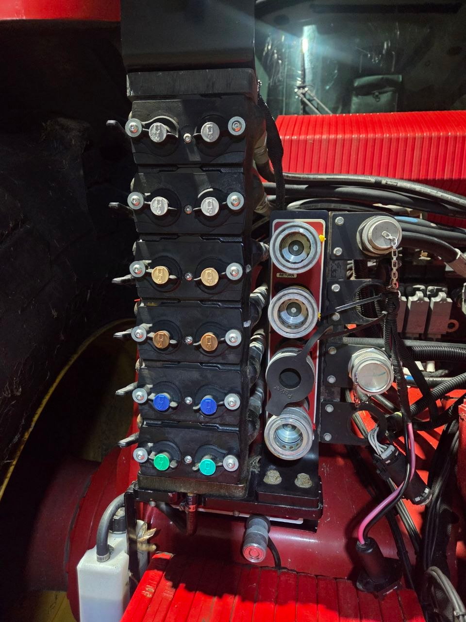 2018 Versatile 610 Tractor 4WD