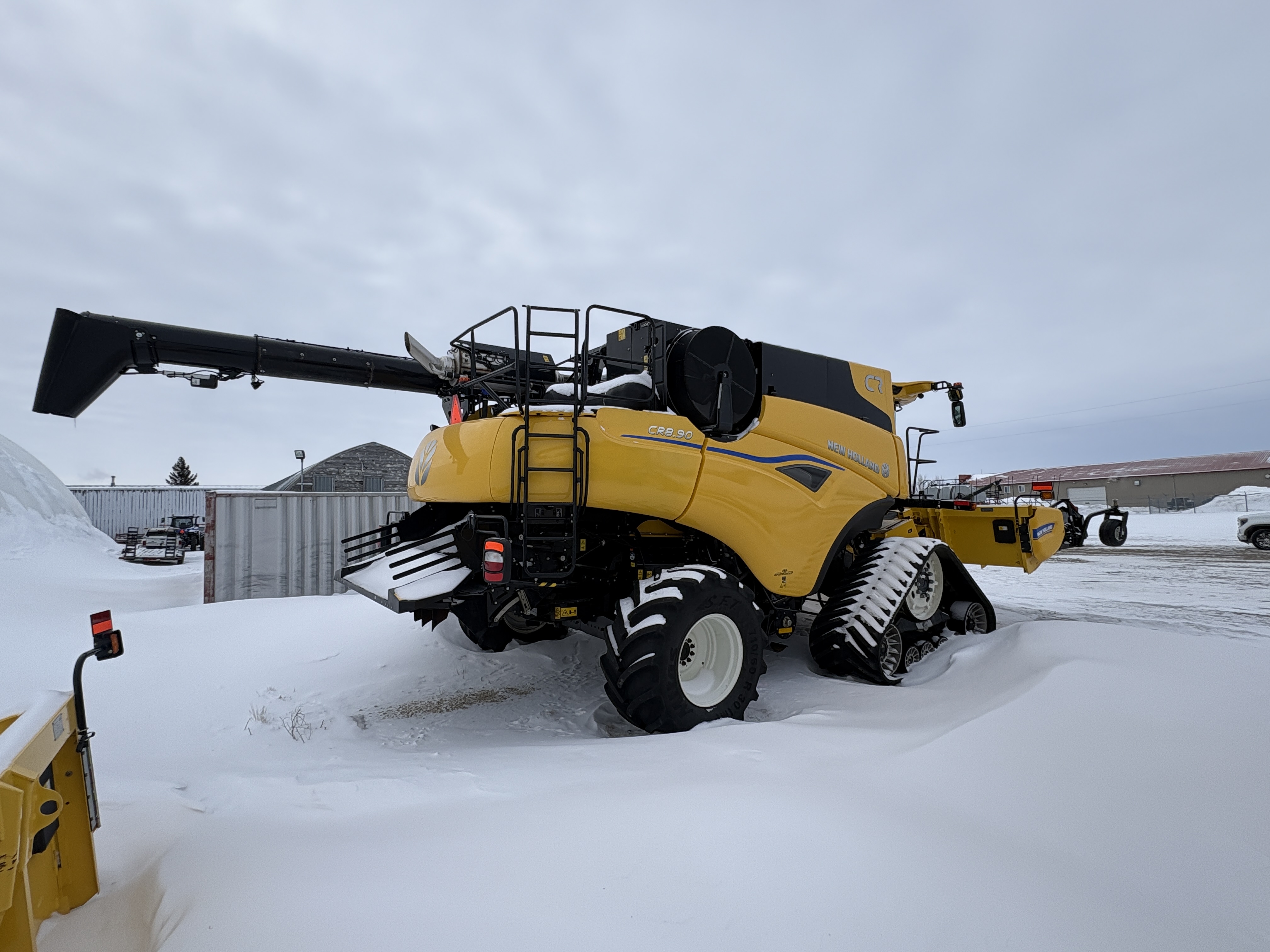 2024 New Holland CR8.90Z Combine