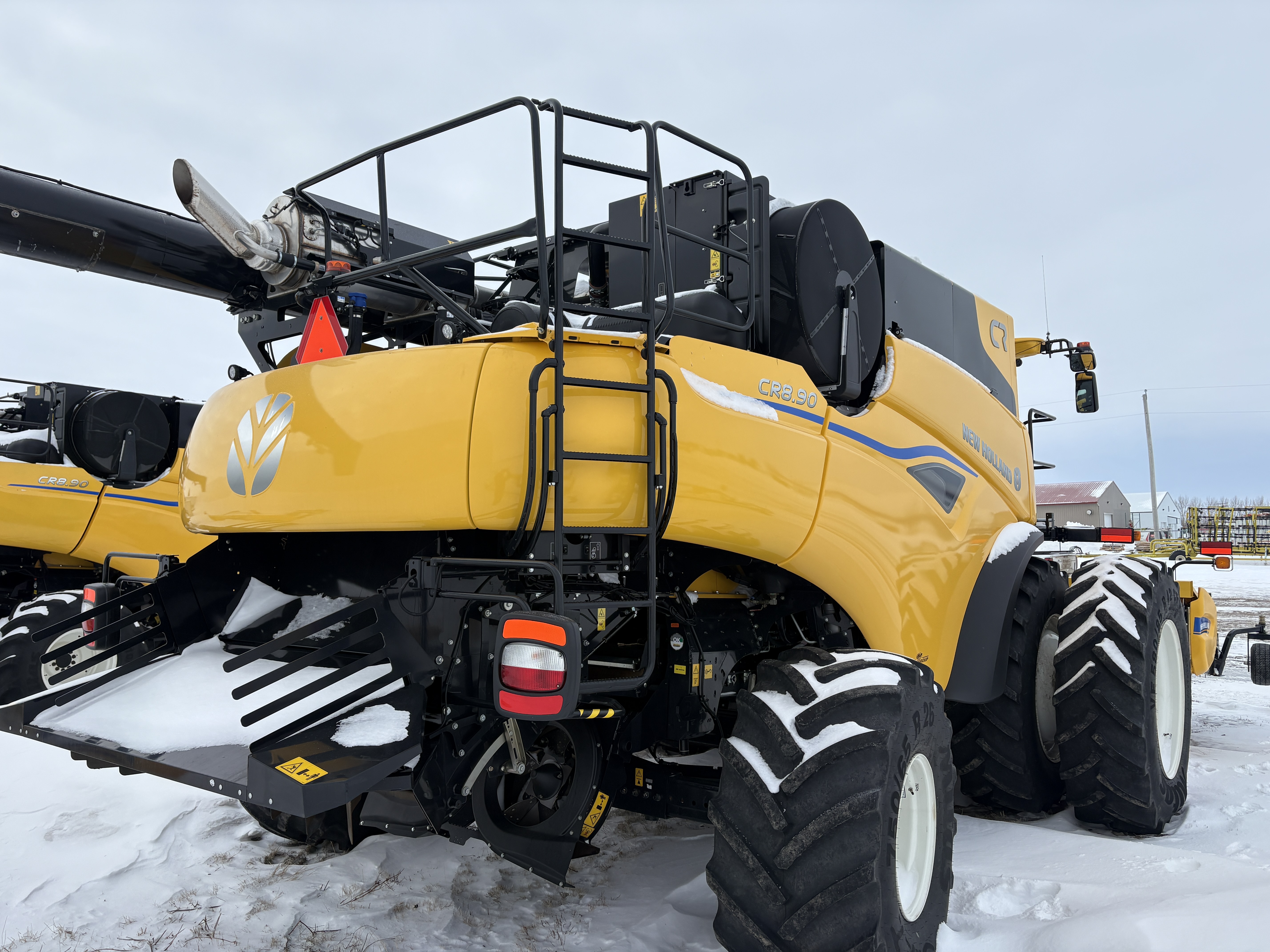 2024 New Holland CR8.90Z Combine