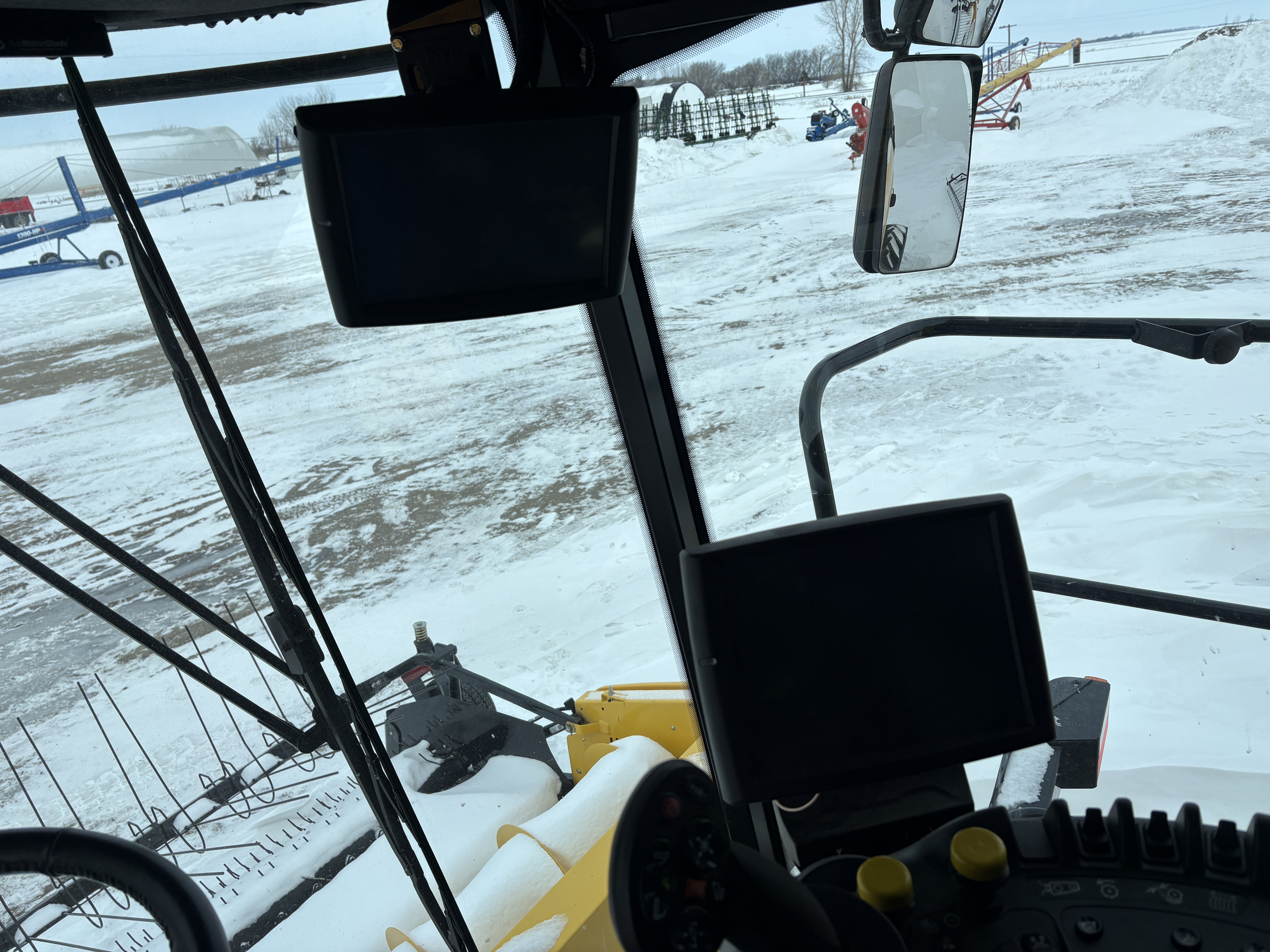 2024 New Holland CR8.90Z Combine