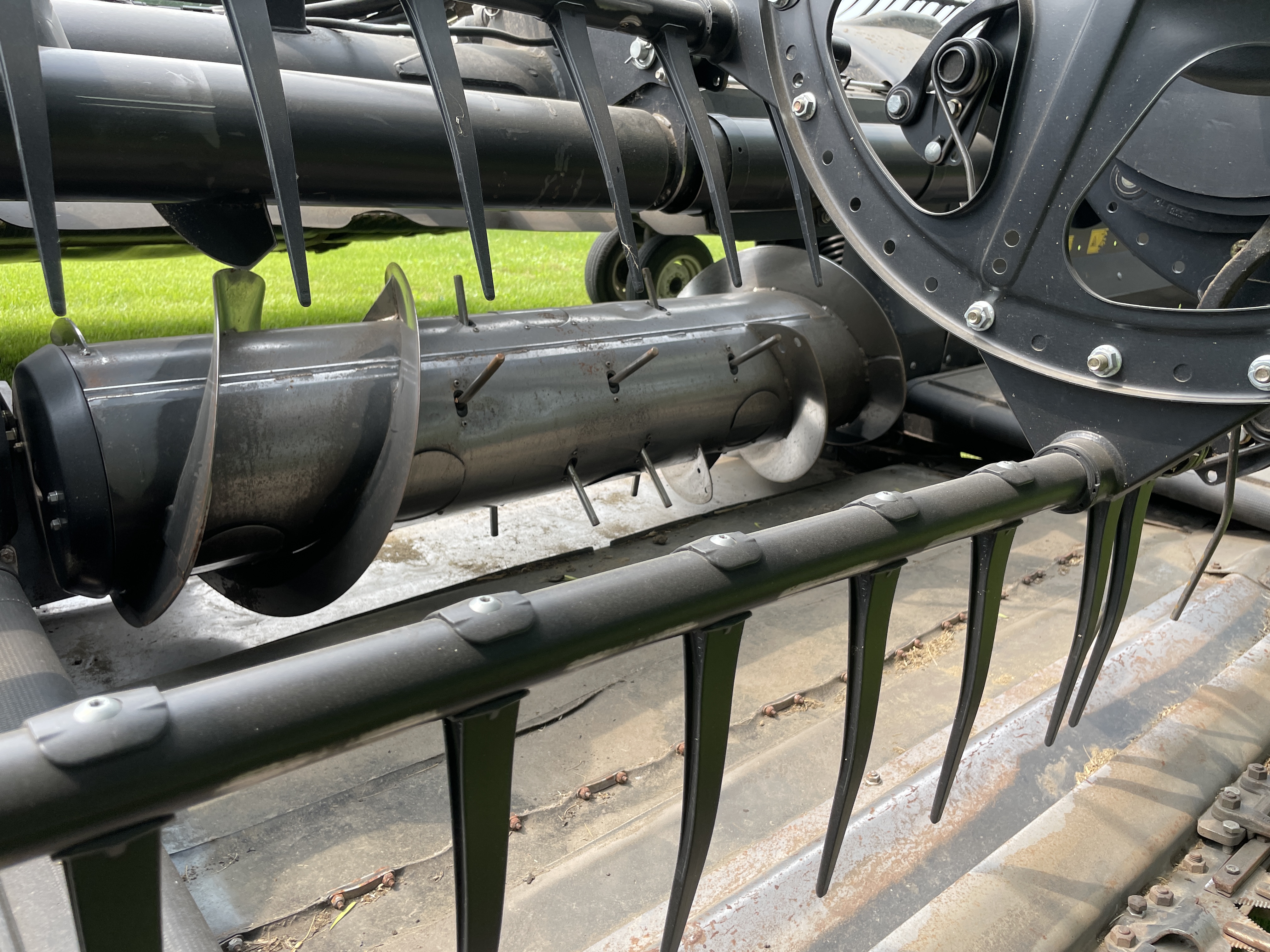 2017 MacDon FD75-40 Header Draper Flex
