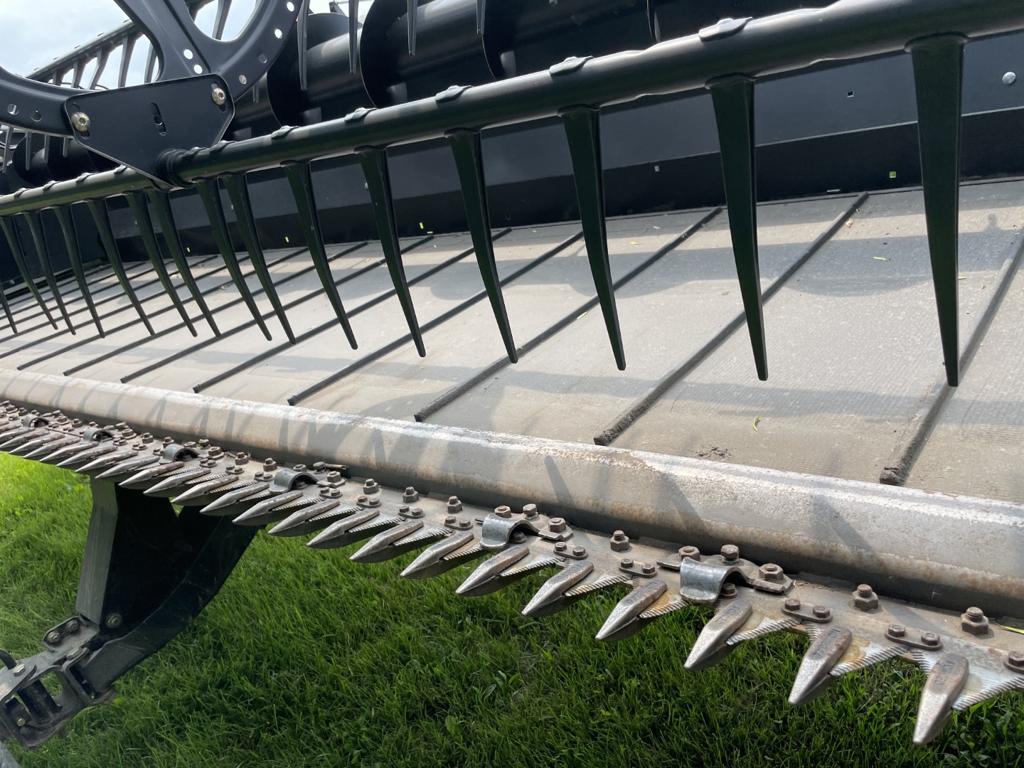 2017 MacDon FD75-40 Header Draper Flex