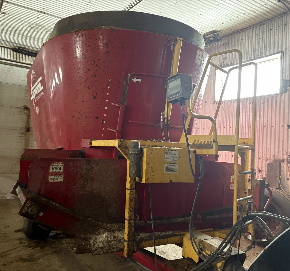 2020 Supreme 700T TMR Mixer