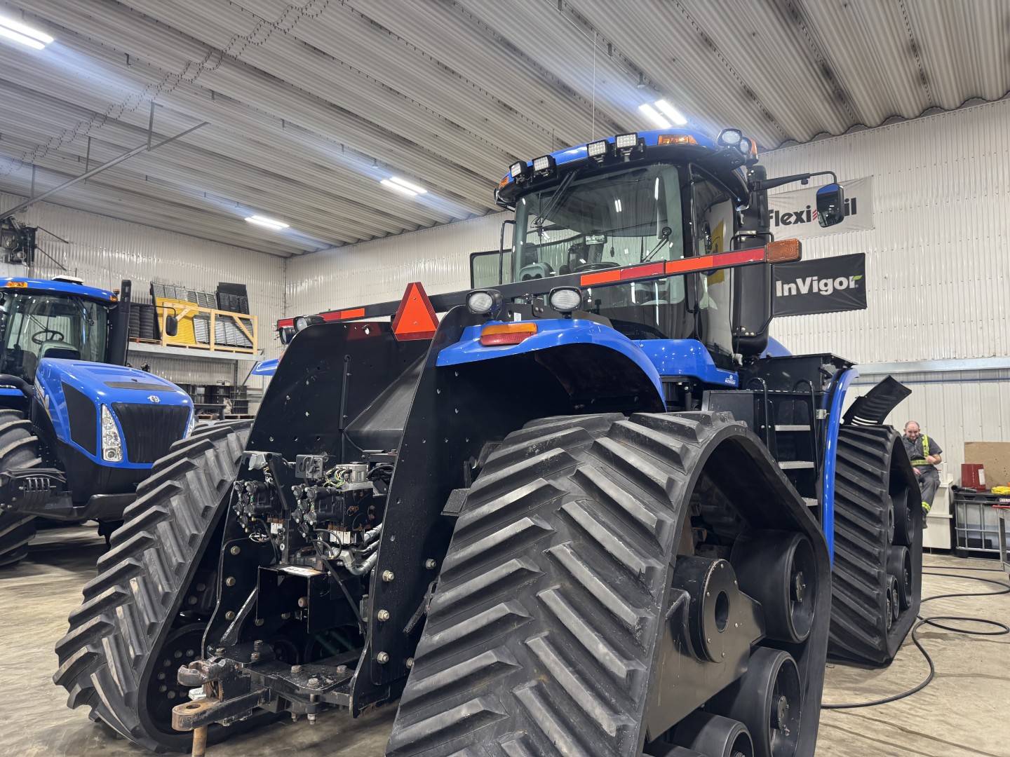 2015 New Holland T9.600 Tractor Rubber Track