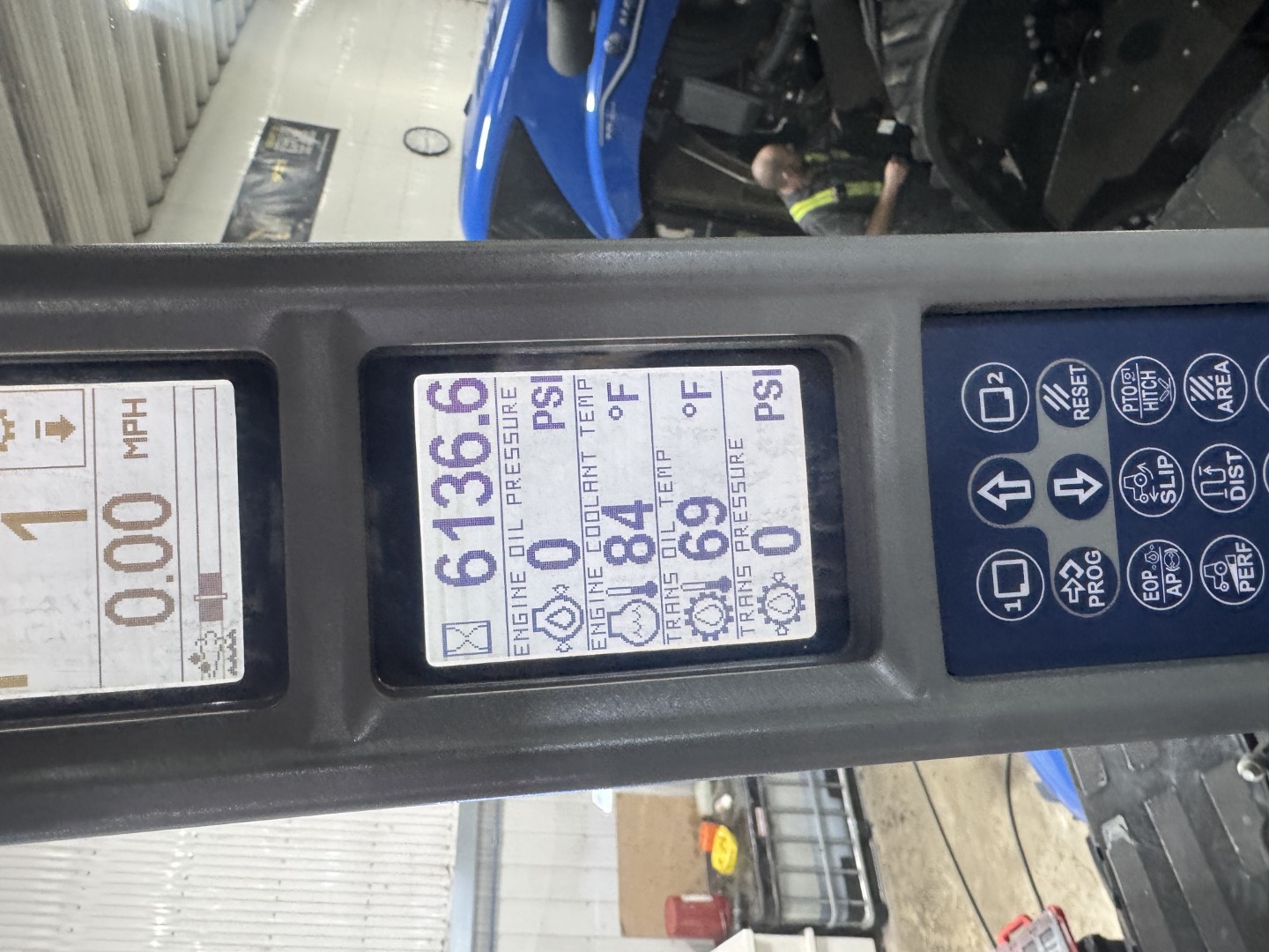 2015 New Holland T9.600 Tractor Rubber Track