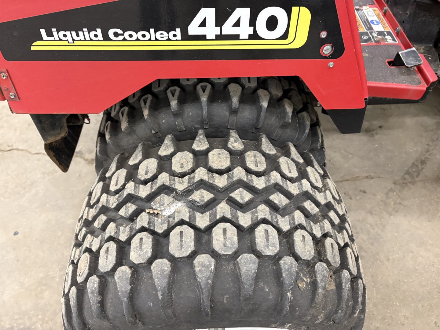 2015 Misc 440 Tractor Compact