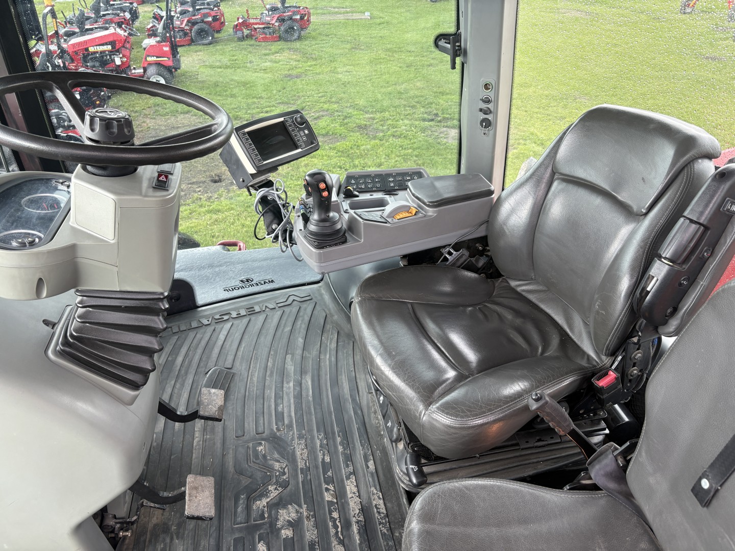 2012 Versatile 450 Tractor 4WD