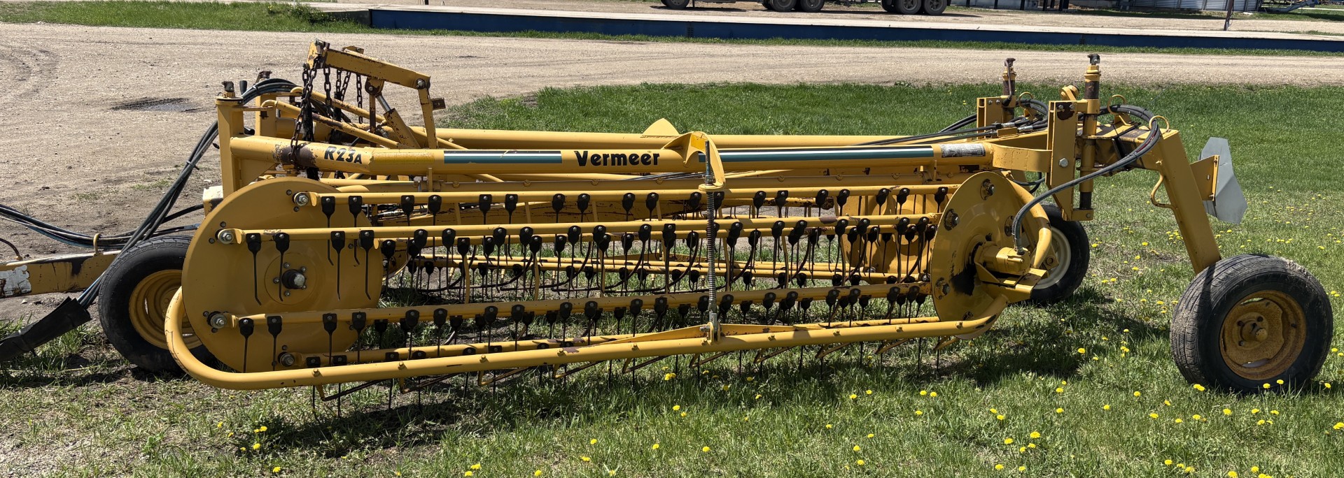Vermeer R23A Rake