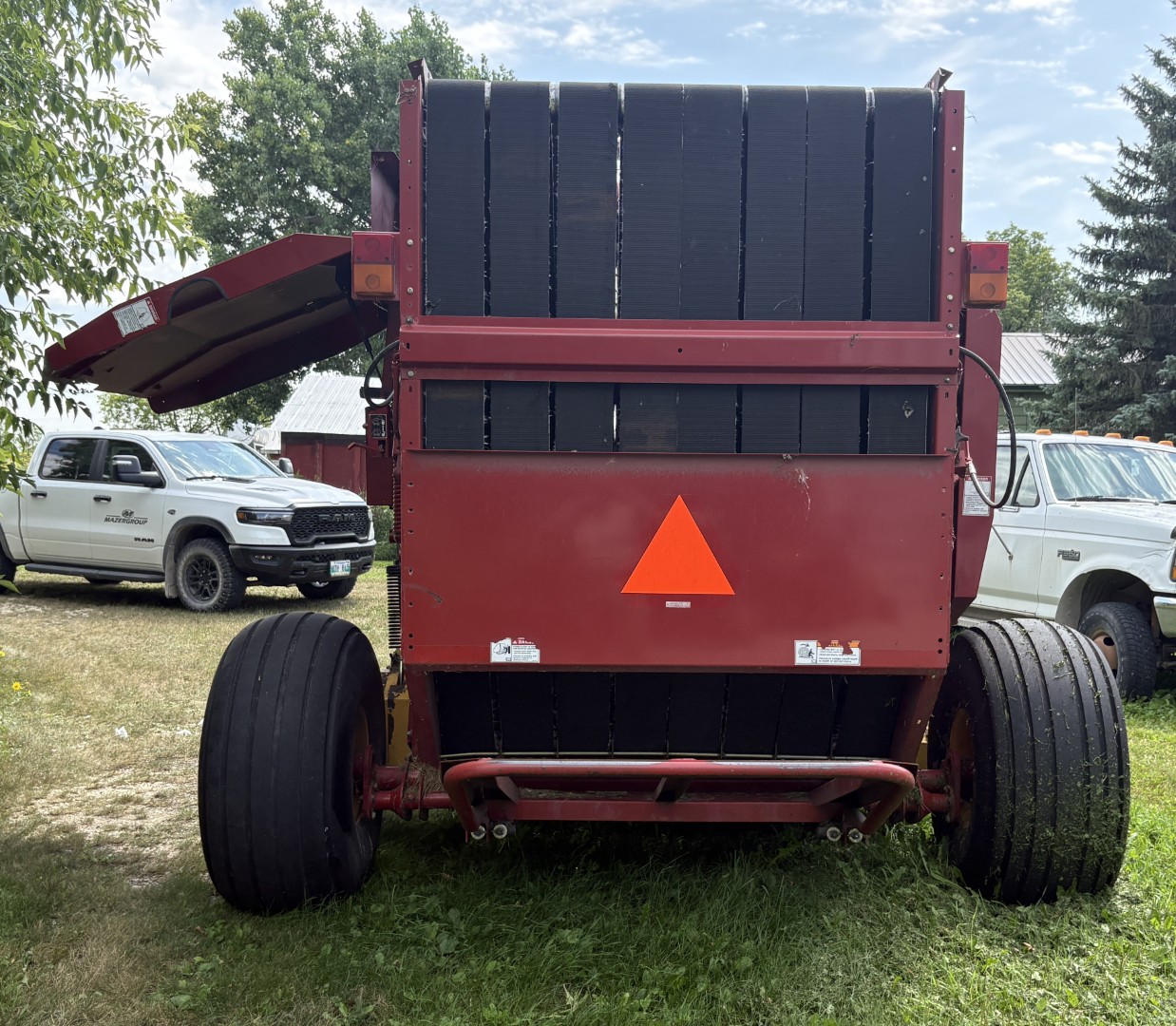 2011 New Holland BR7090 Baler/Round