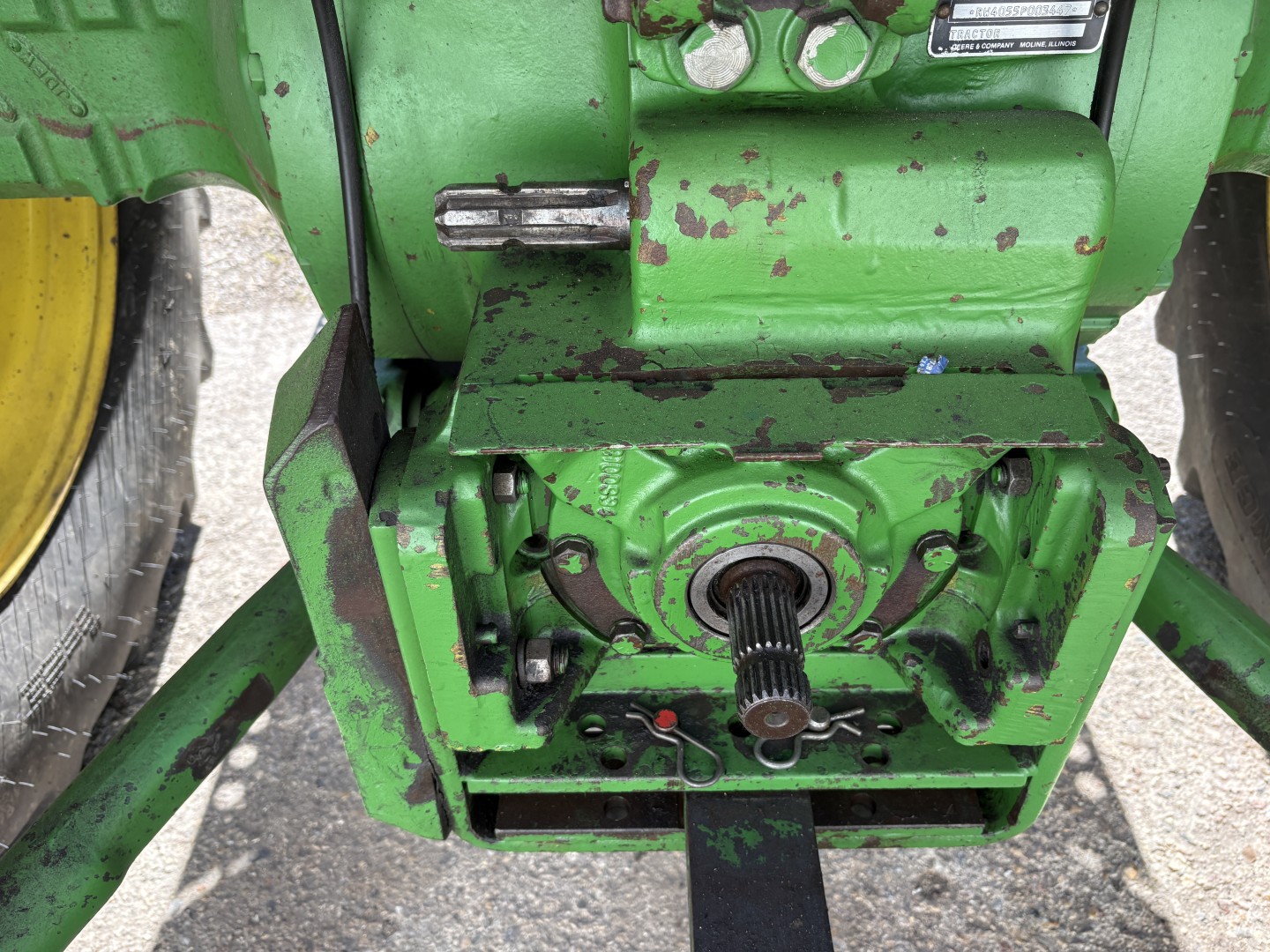1990 John Deere 4055 Tractor