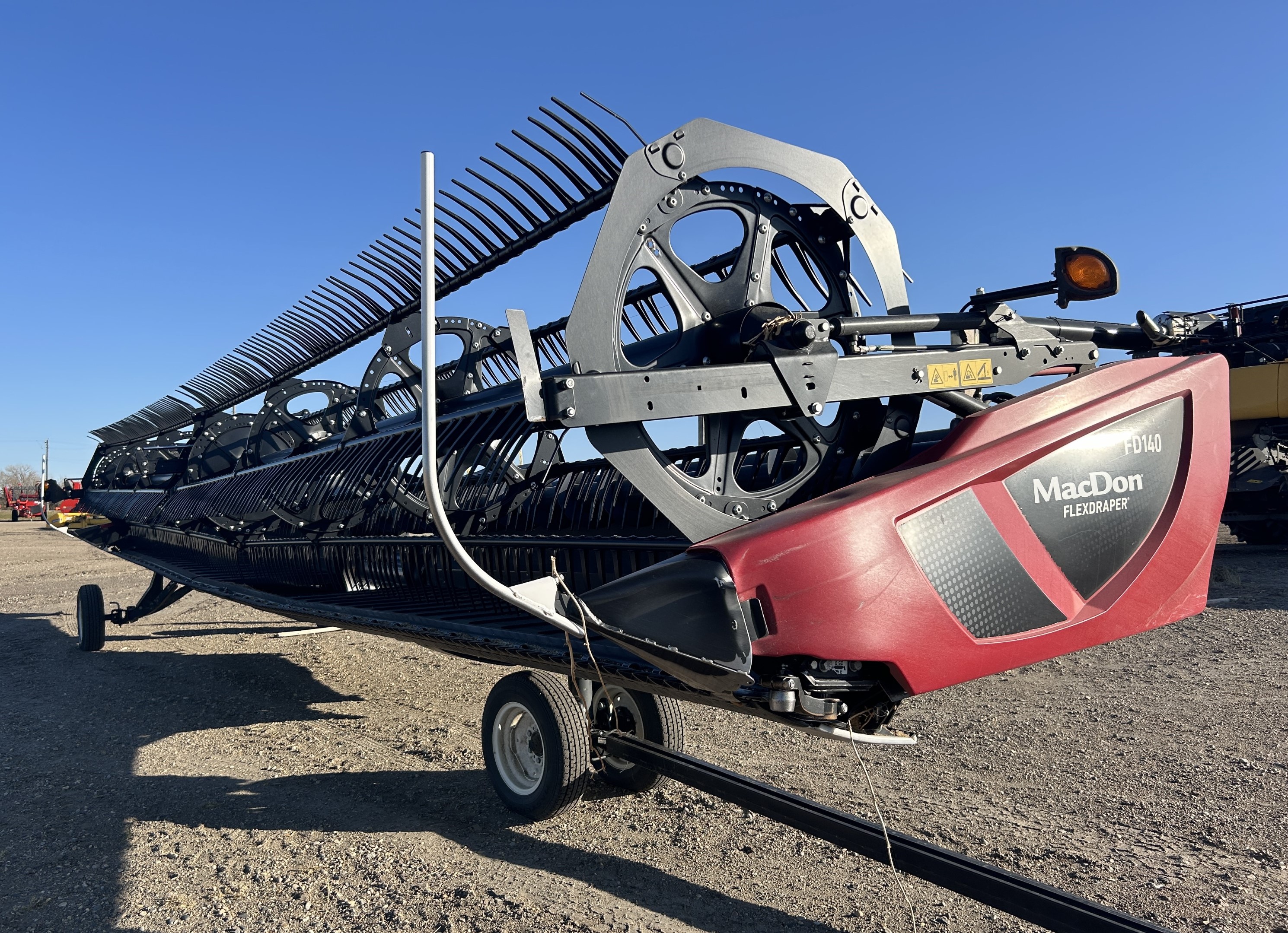 2021 MacDon FD140 Header Draper Flex