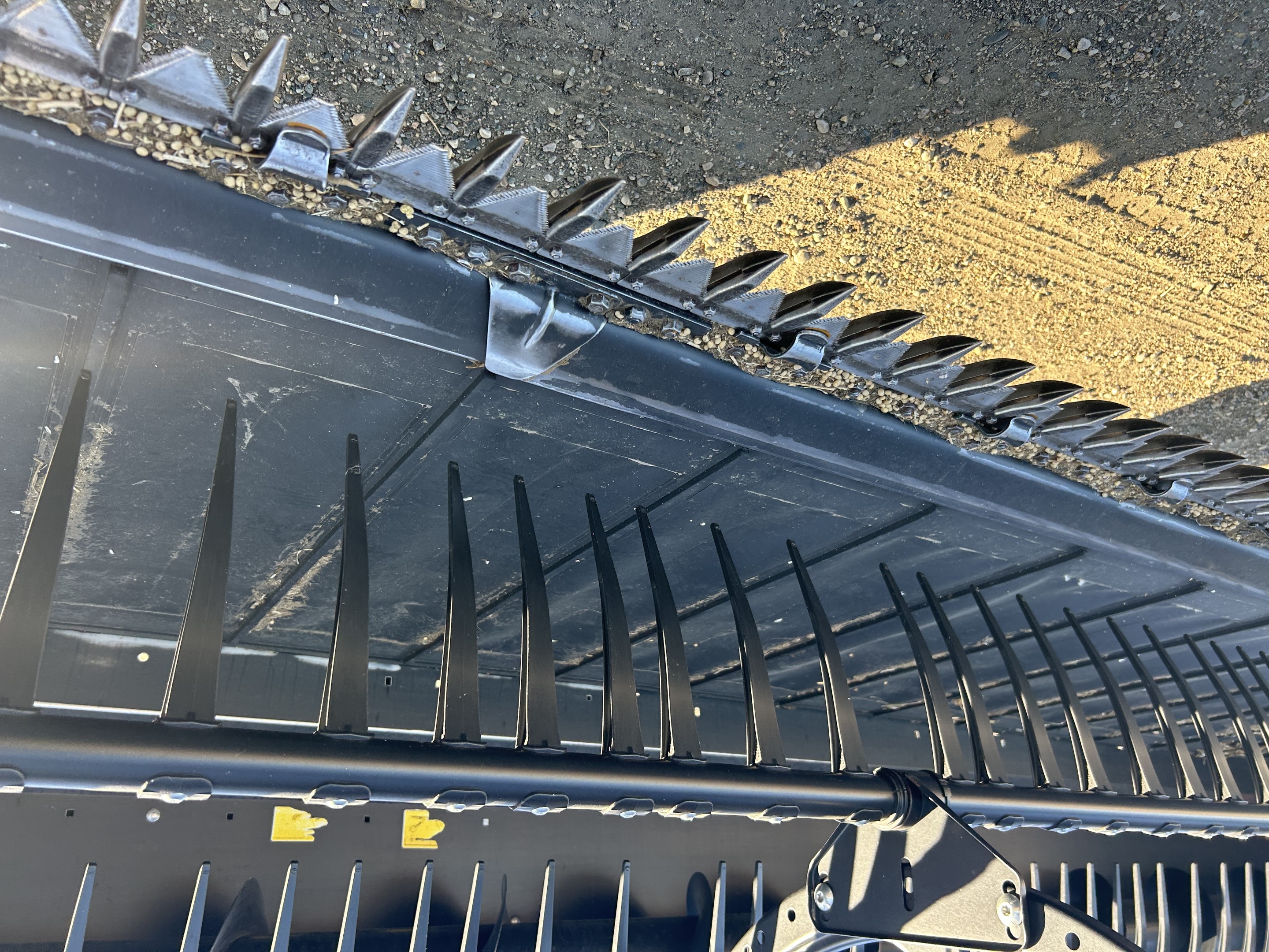 2021 MacDon FD140 Header Draper Flex