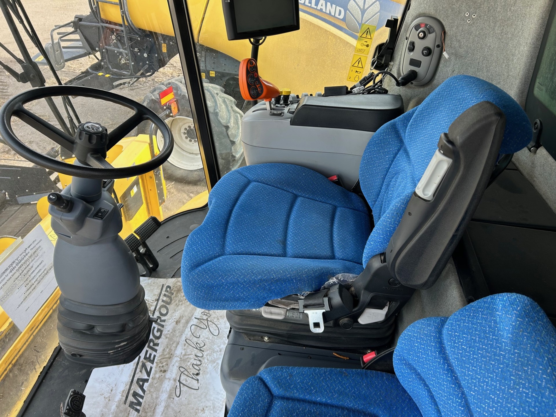 2014 New Holland CX8080 Combine