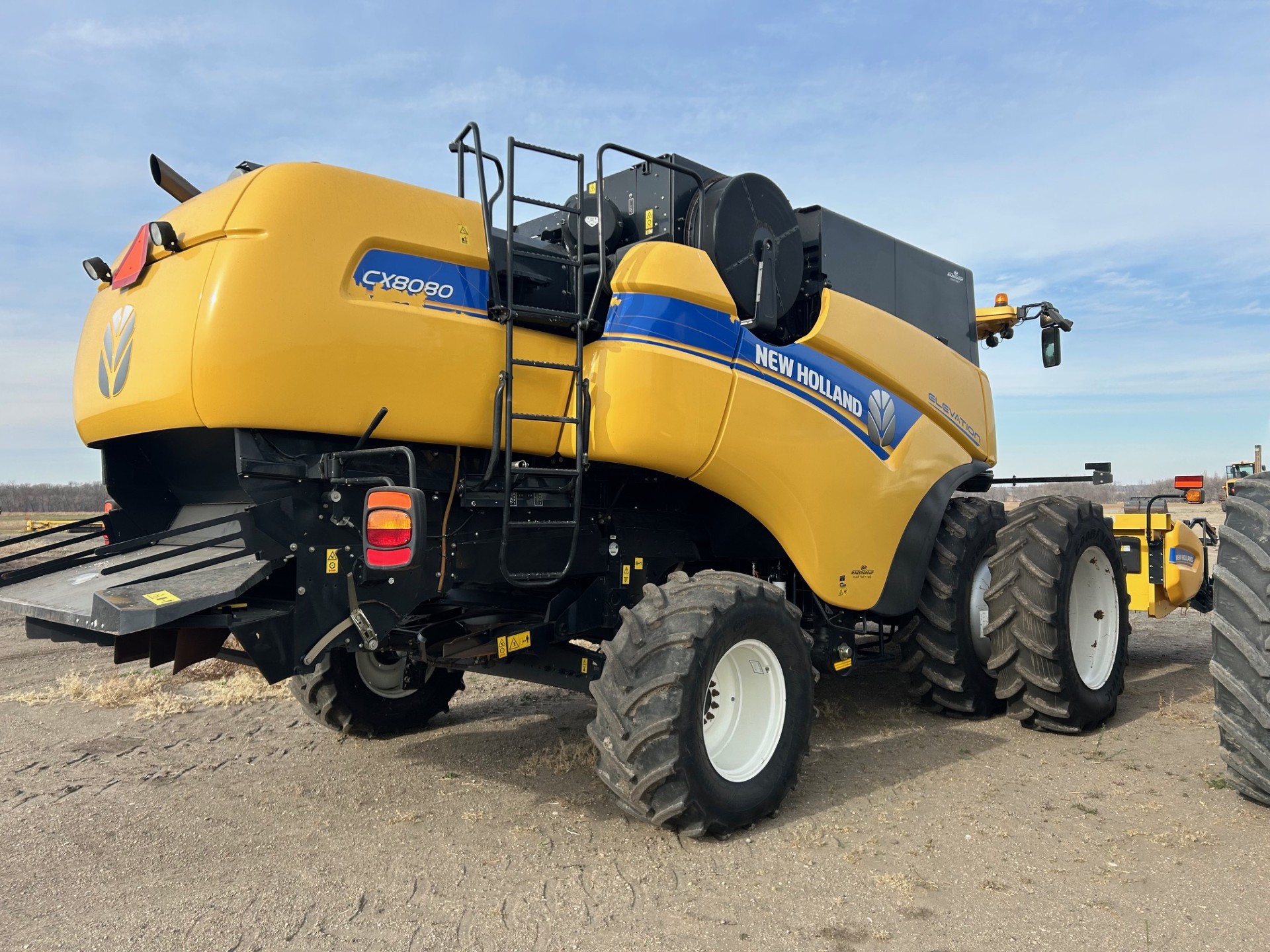 2014 New Holland CX8080 Combine