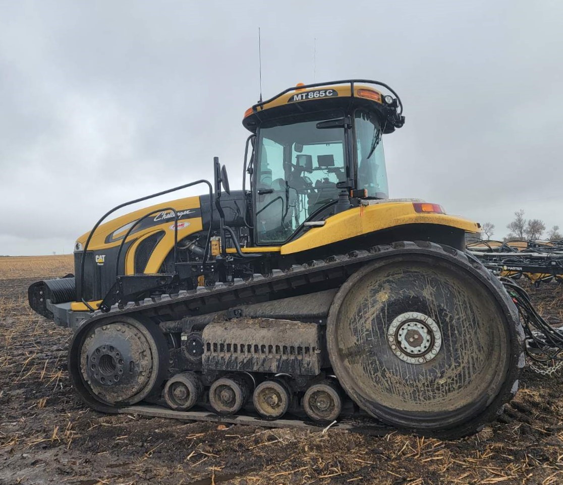 2012 Challenger MT865C Tractor Rubber Track