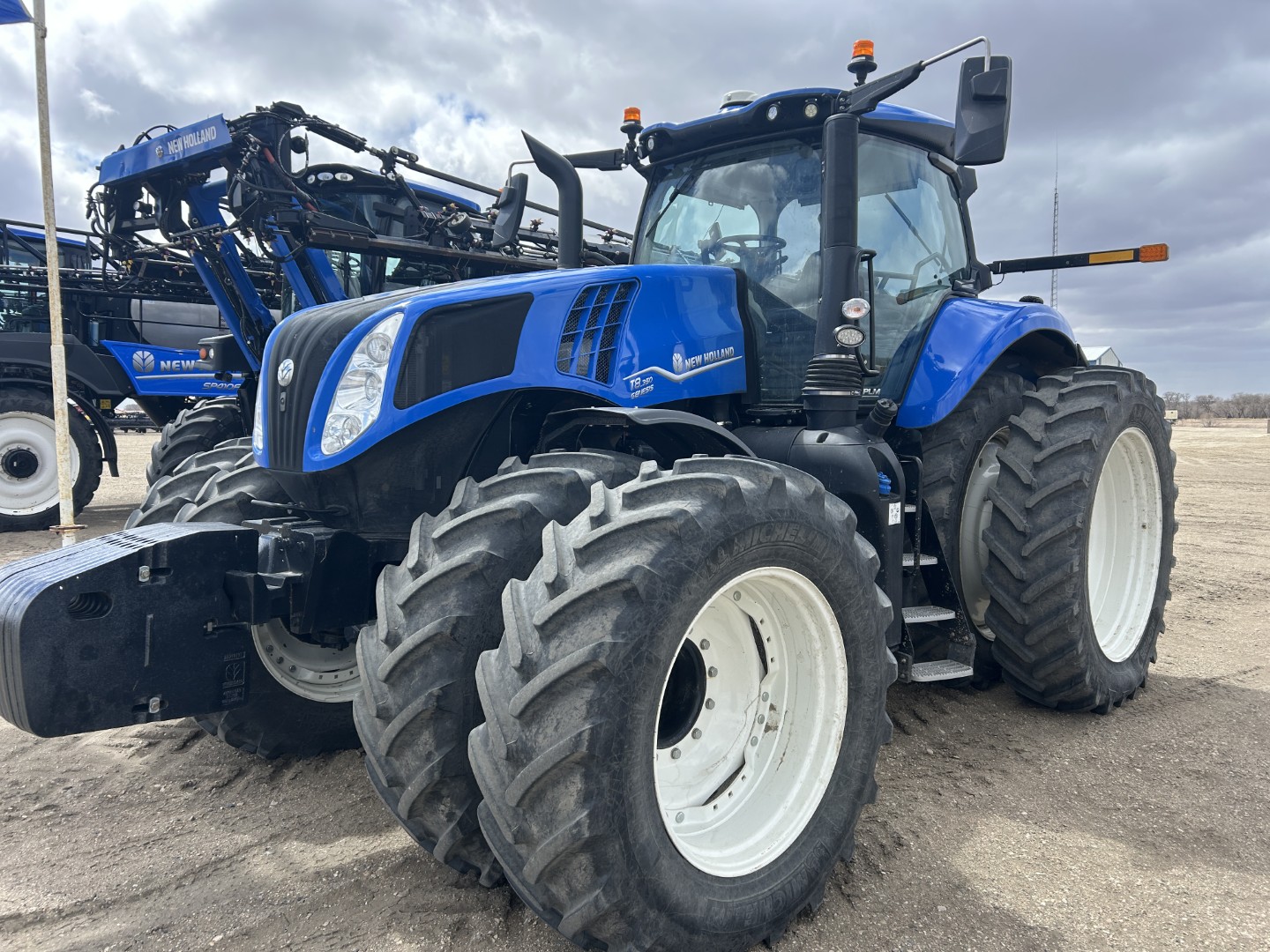 2022 New Holland T8.350 Tractor