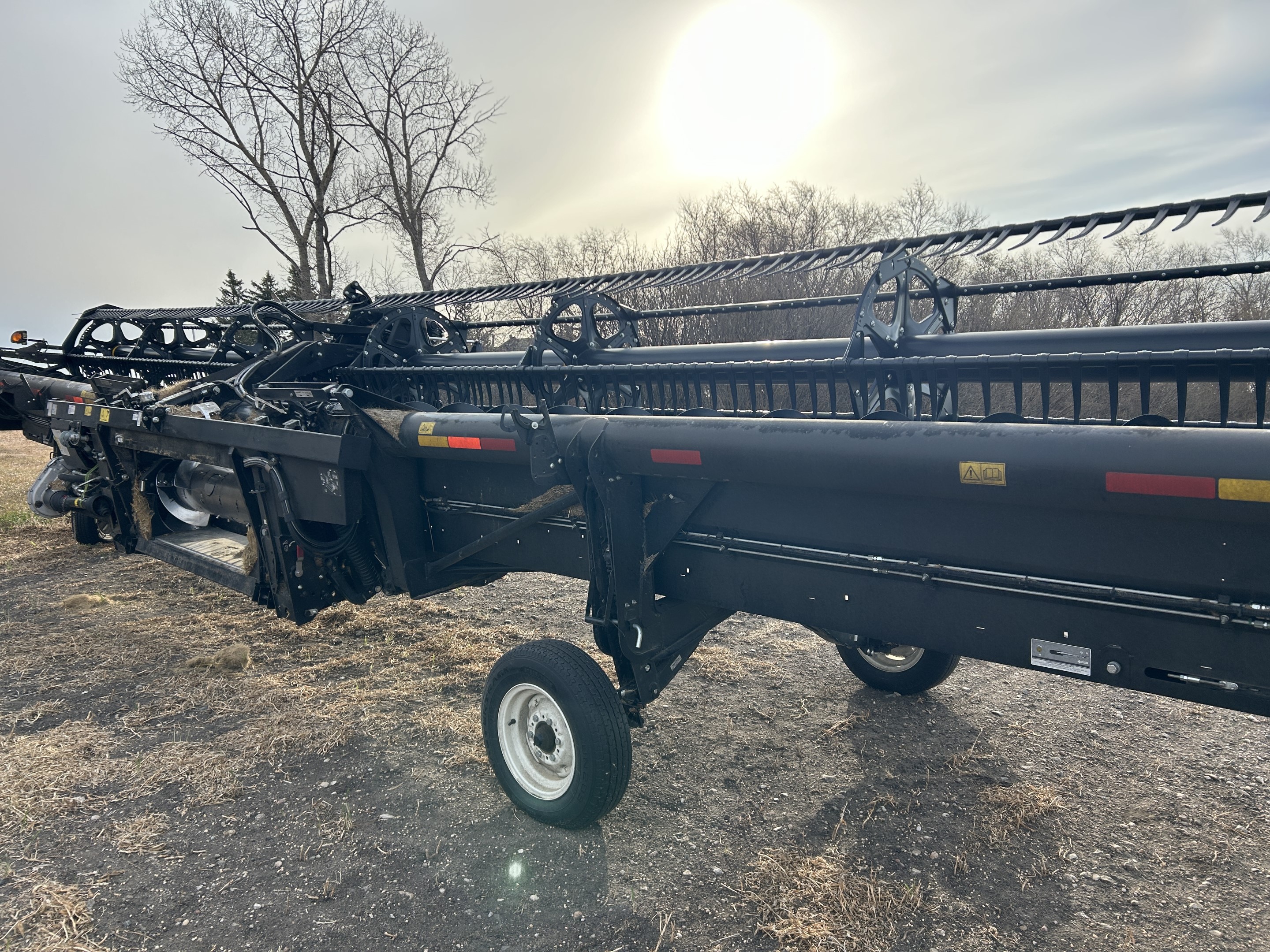 2021 MacDon FD140 Header Draper Flex