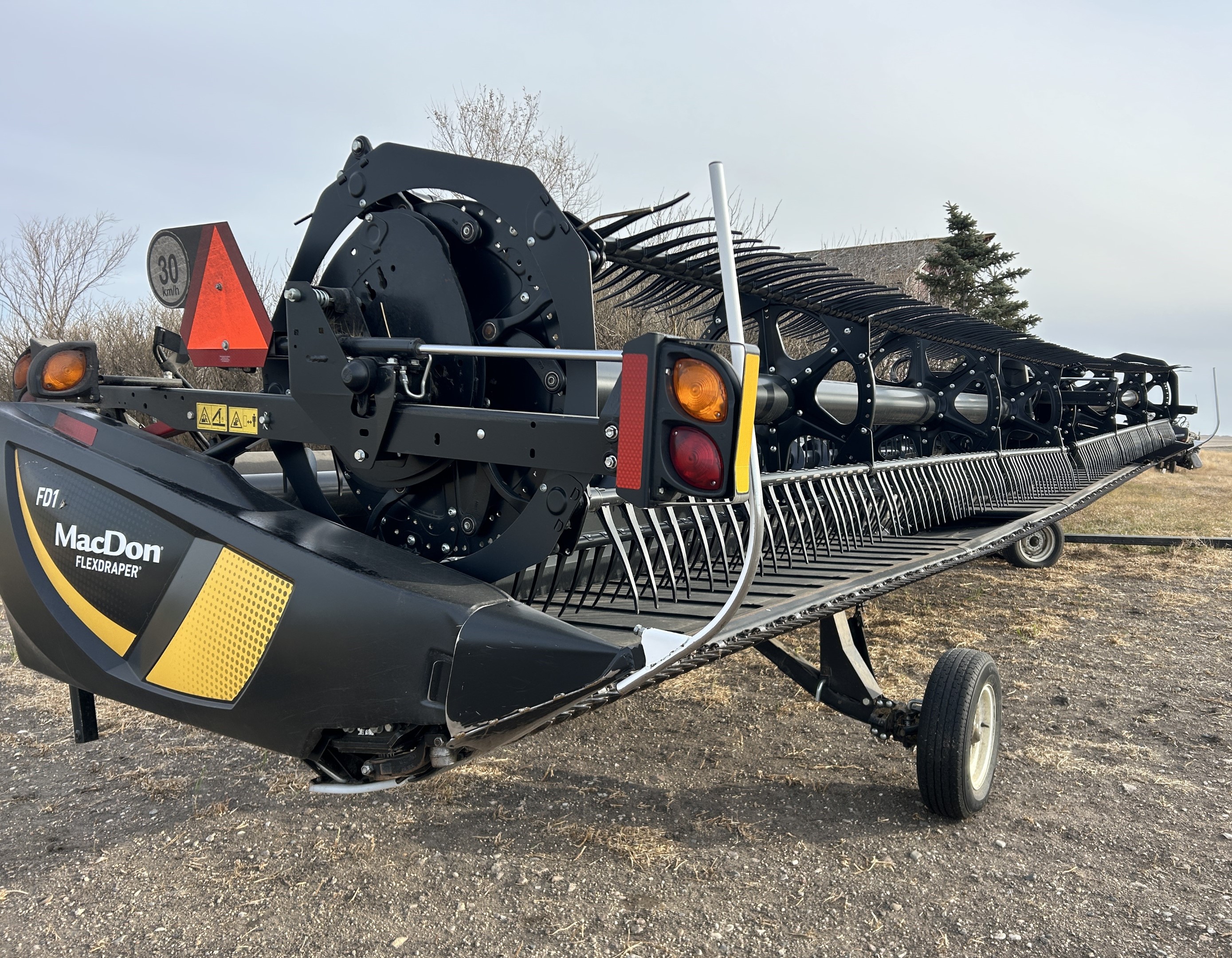 2021 MacDon FD140 Header Draper Flex