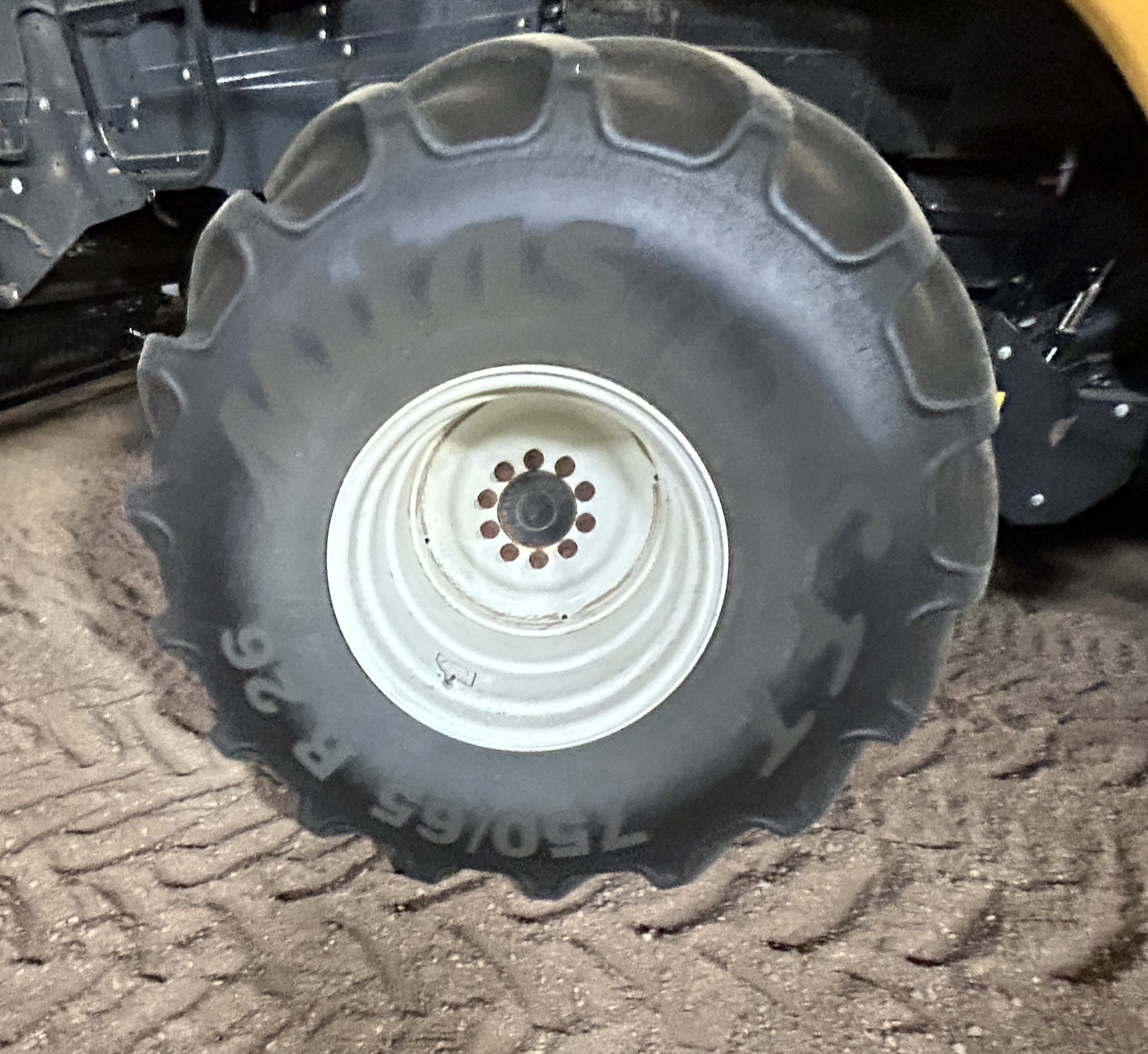 2022 New Holland CX8.80 Combine