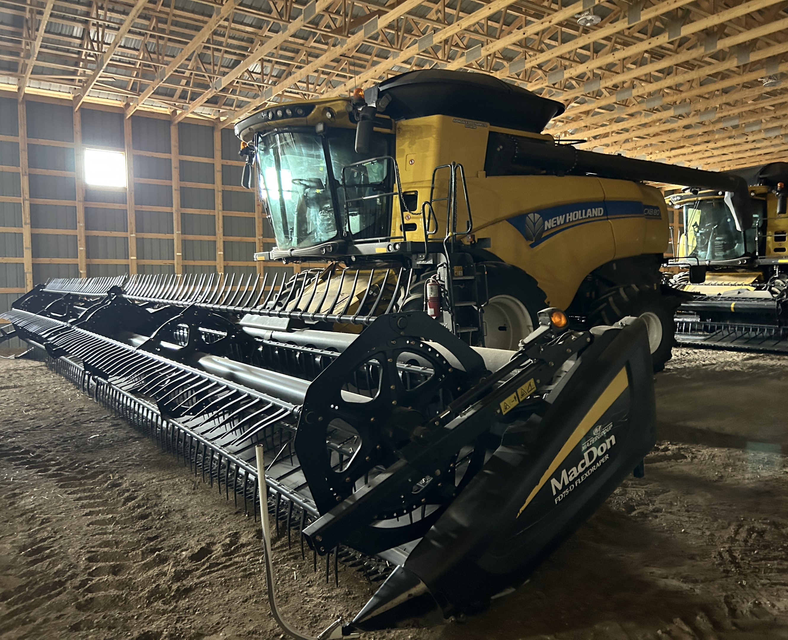 2022 New Holland CX8.80 Combine