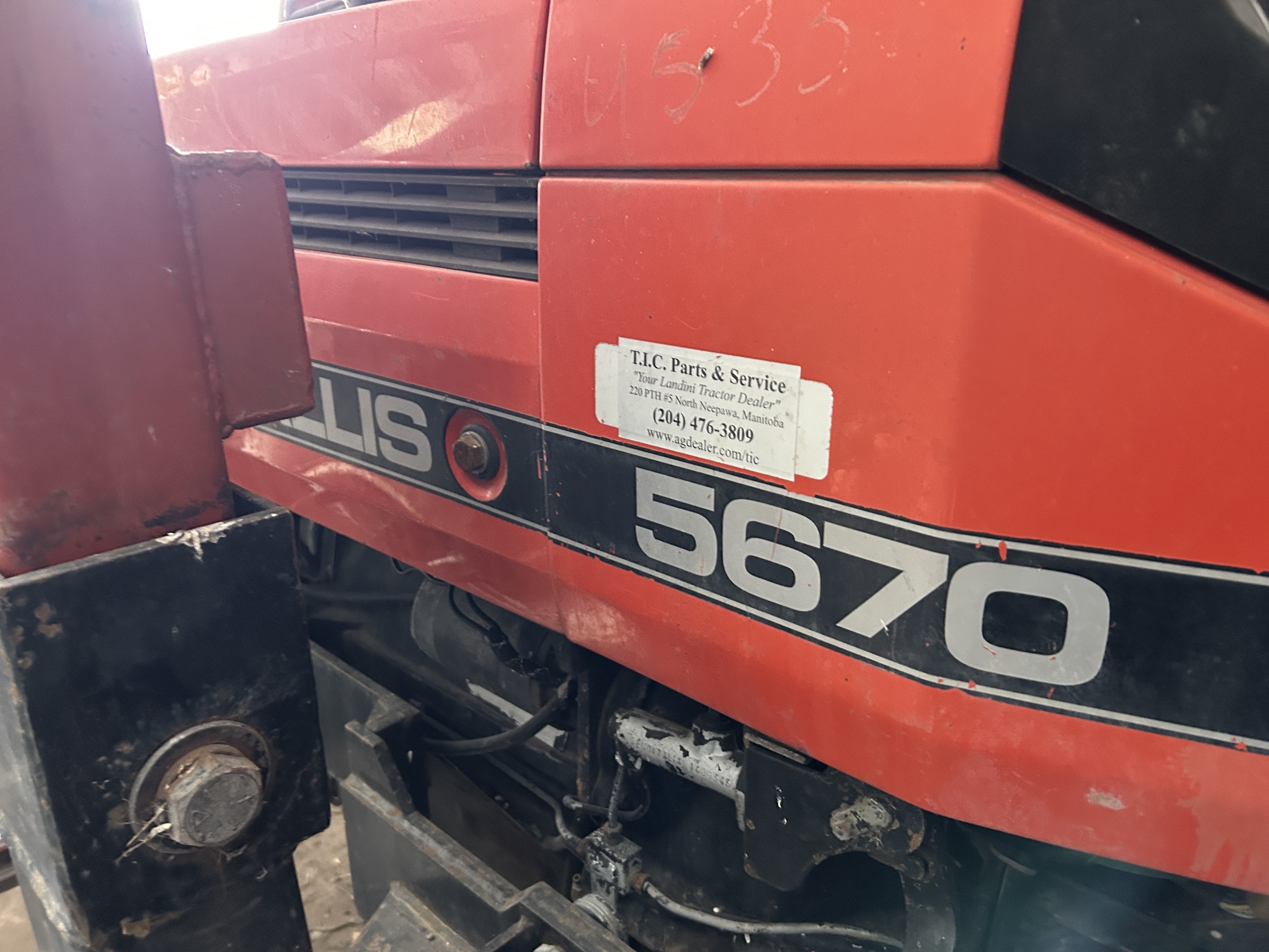 1991 AGCO ALLIS 5670 Tractor