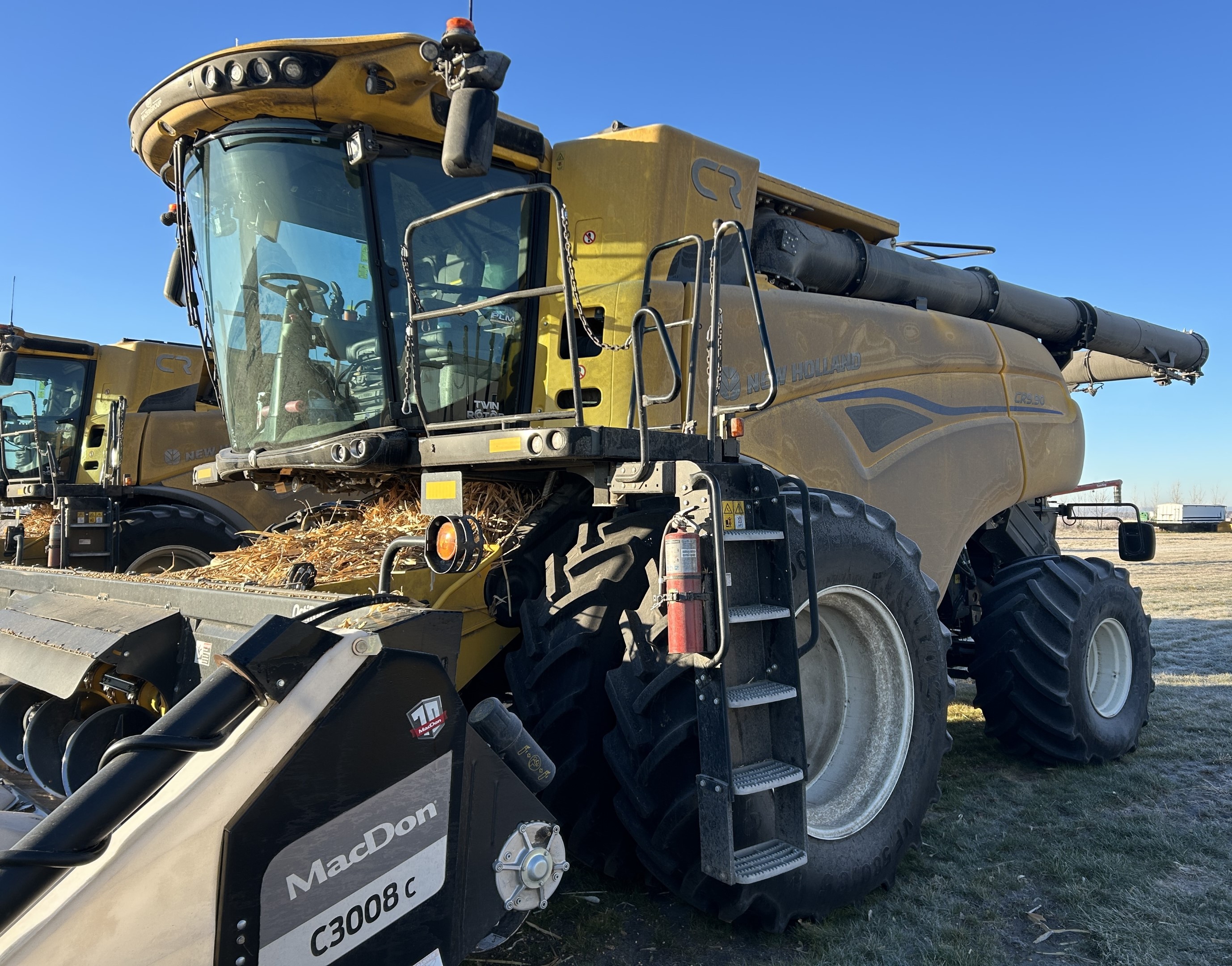 2024 New Holland CR9.90Z Combine