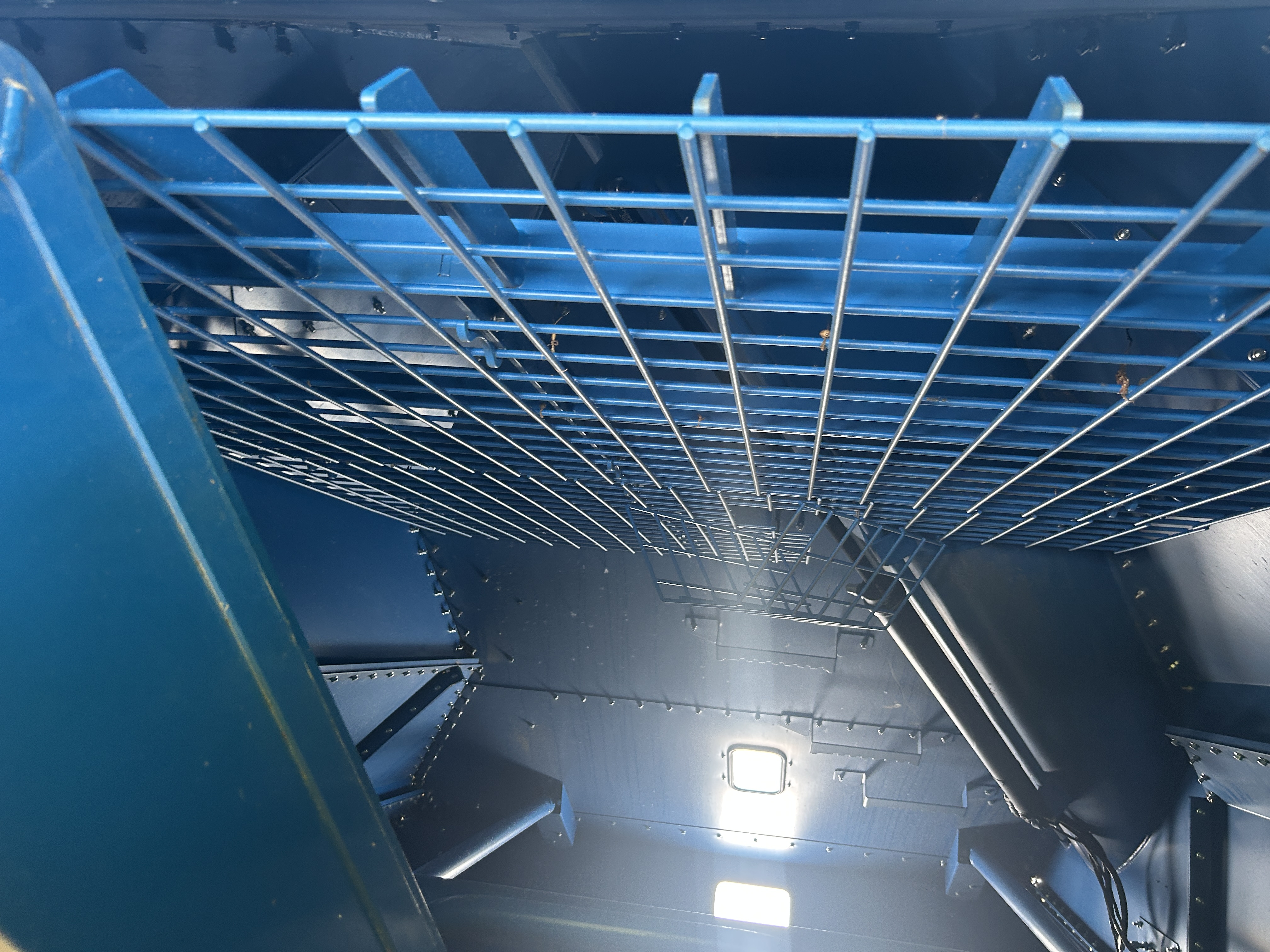 Seventh image Model Thumbnail
