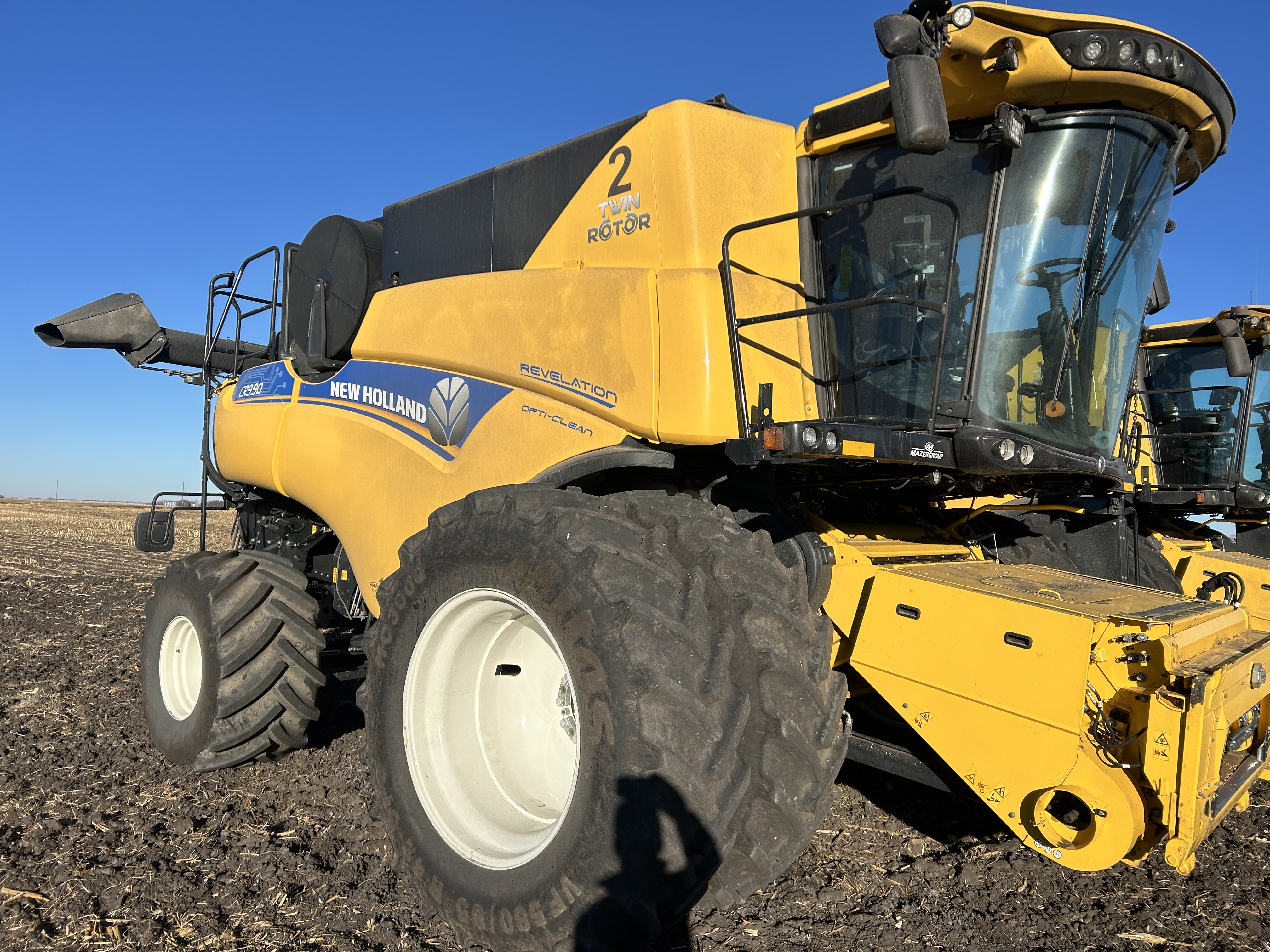 2023 New Holland CR9.90Z Combine