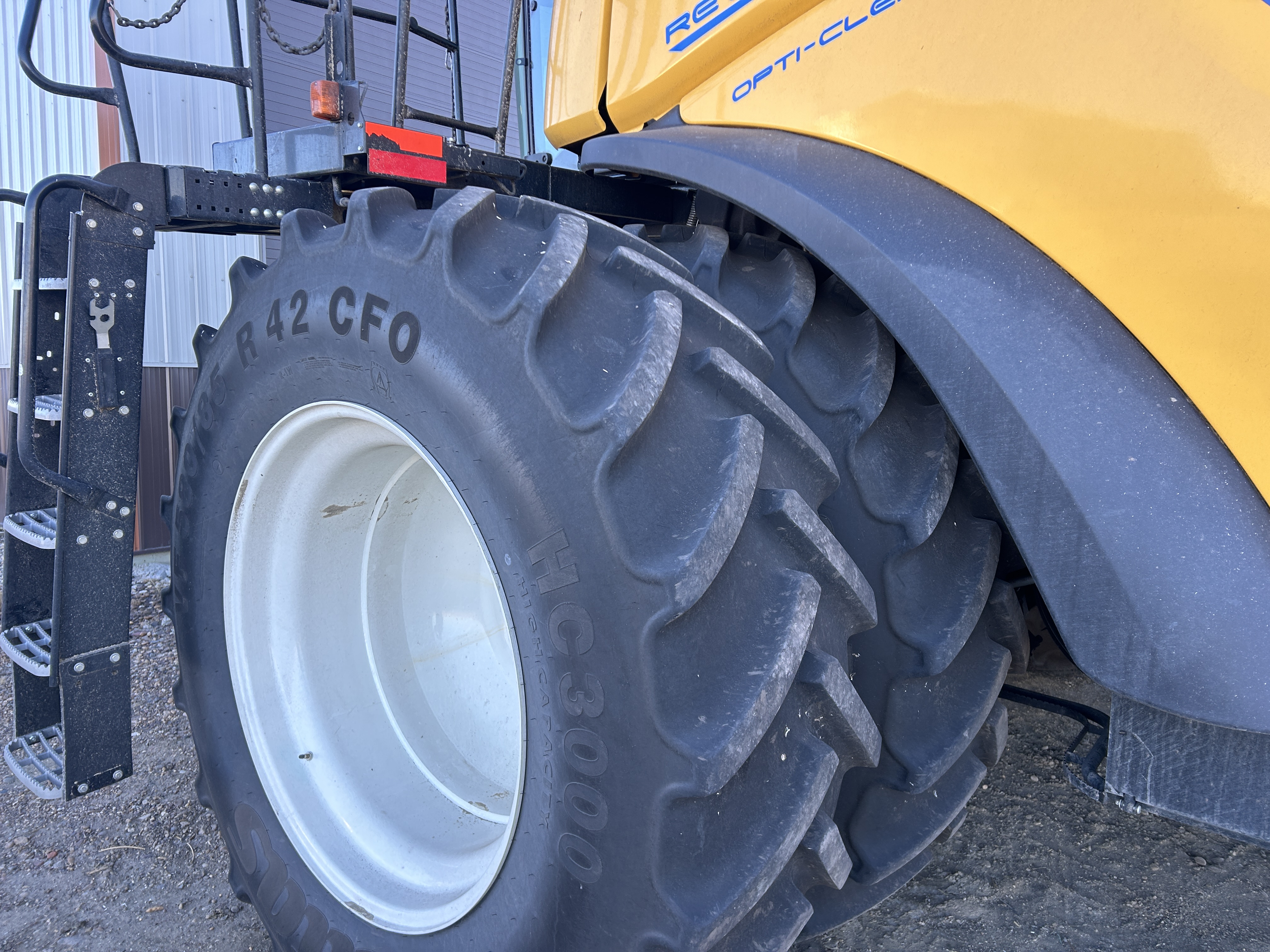 2023 New Holland CR9.90Z Combine