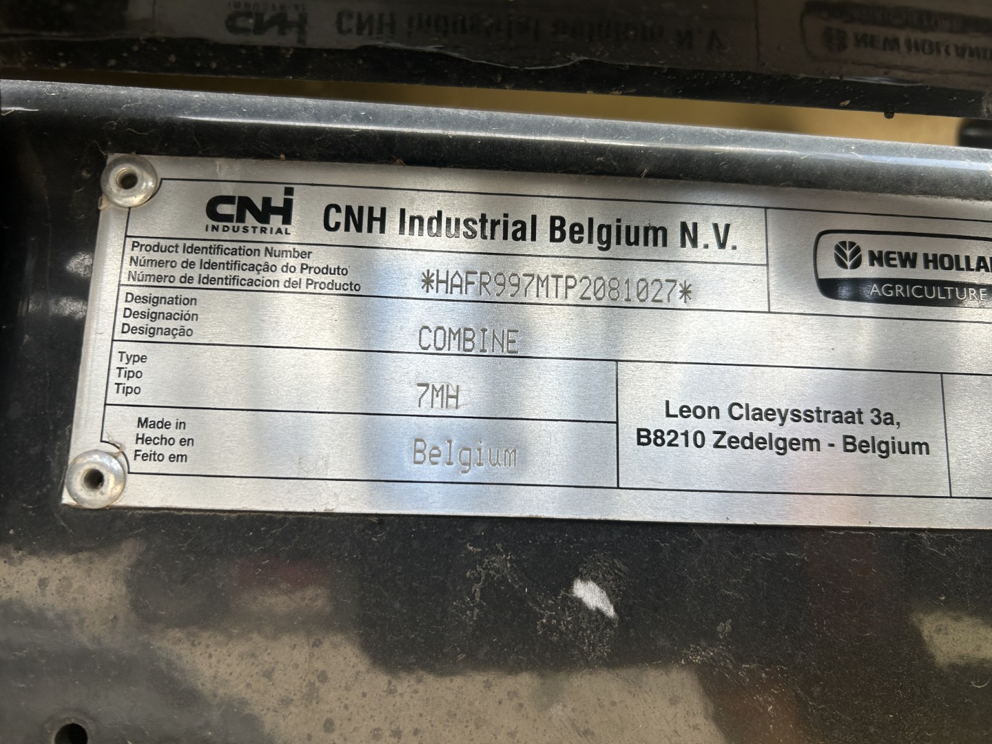 2023 New Holland CR9.90Z Combine