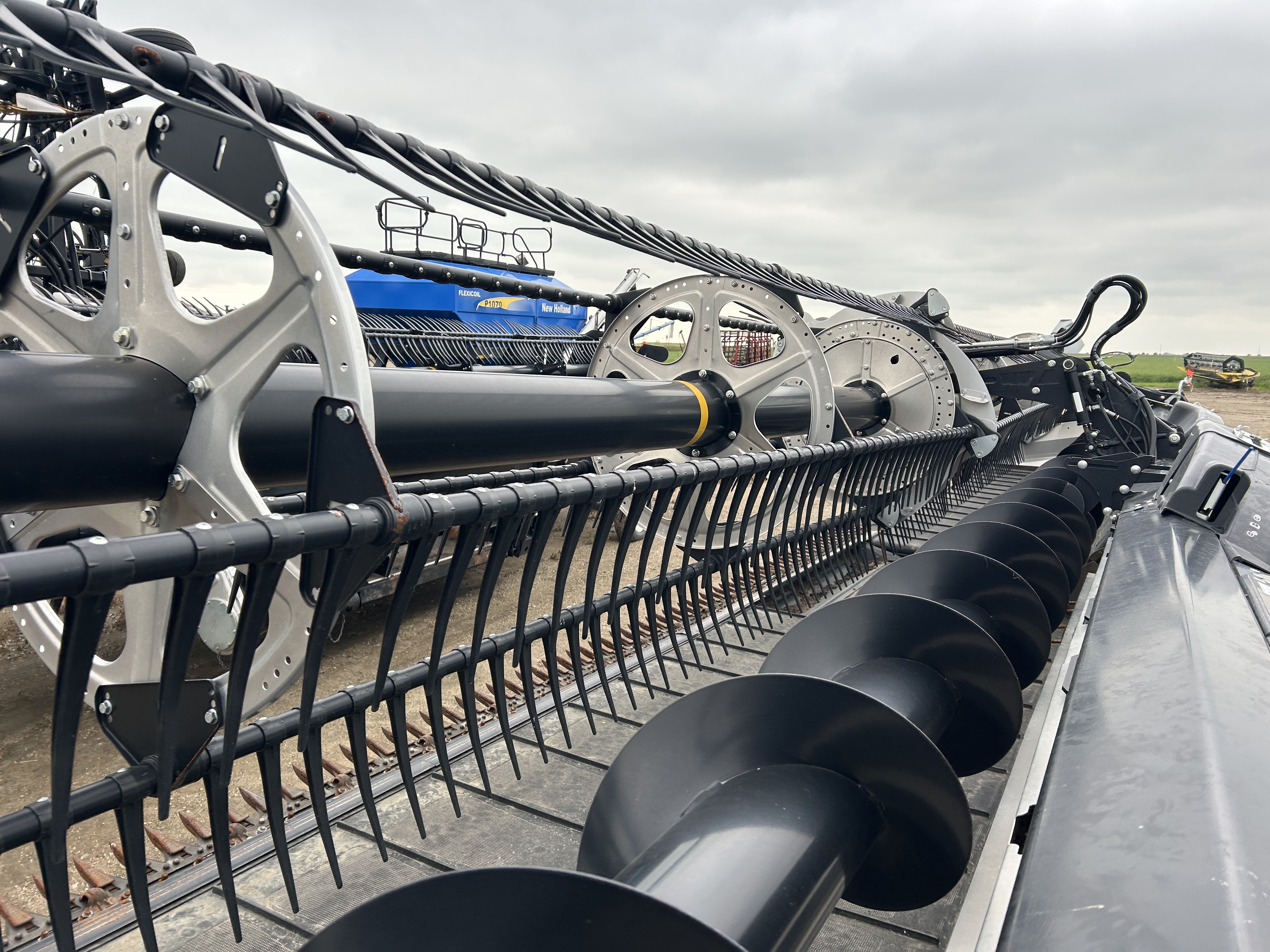 2021 MacDon FD240 Header Draper Flex