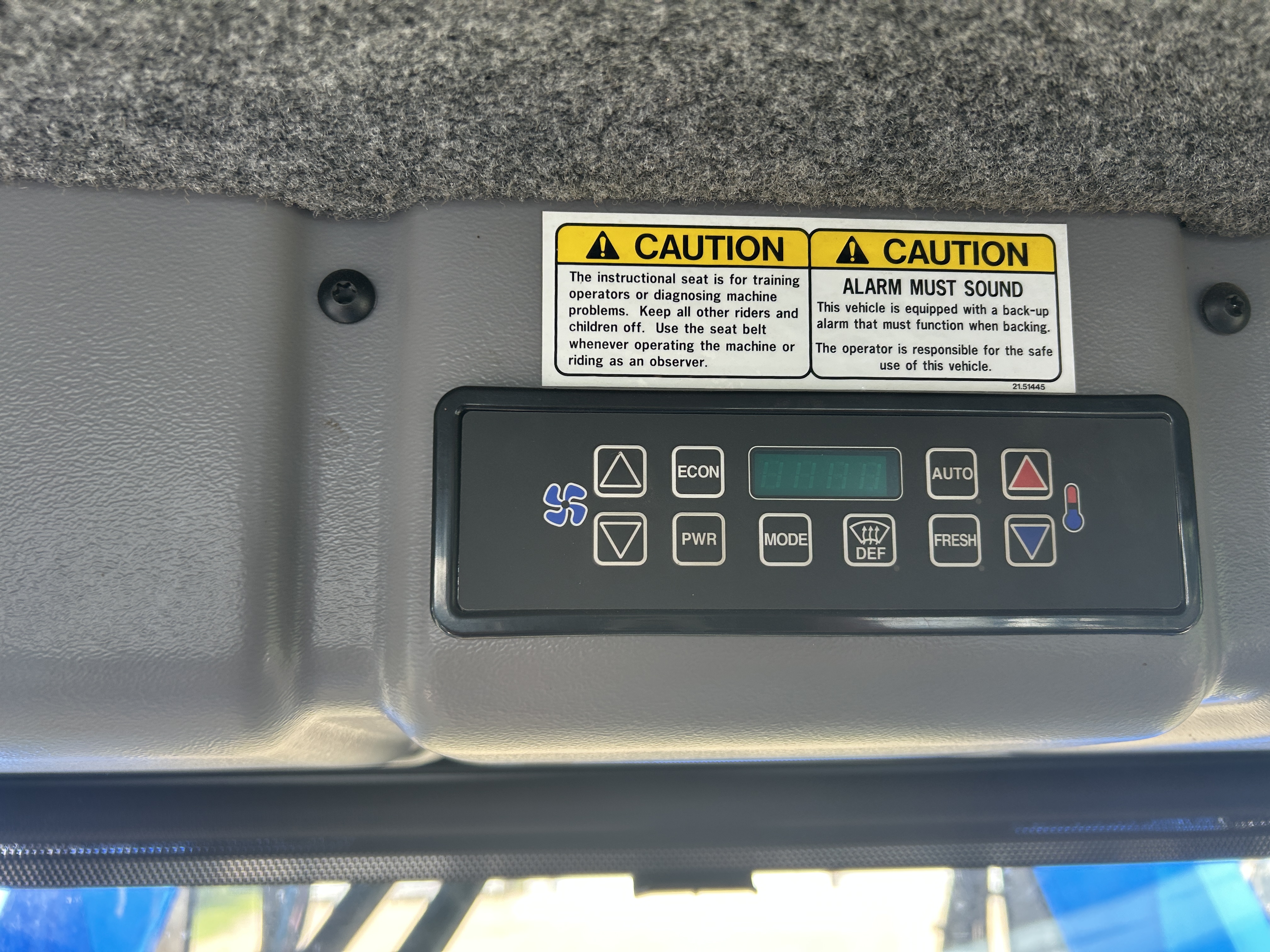 2017 New Holland SP.345F Sprayer/High Clearance