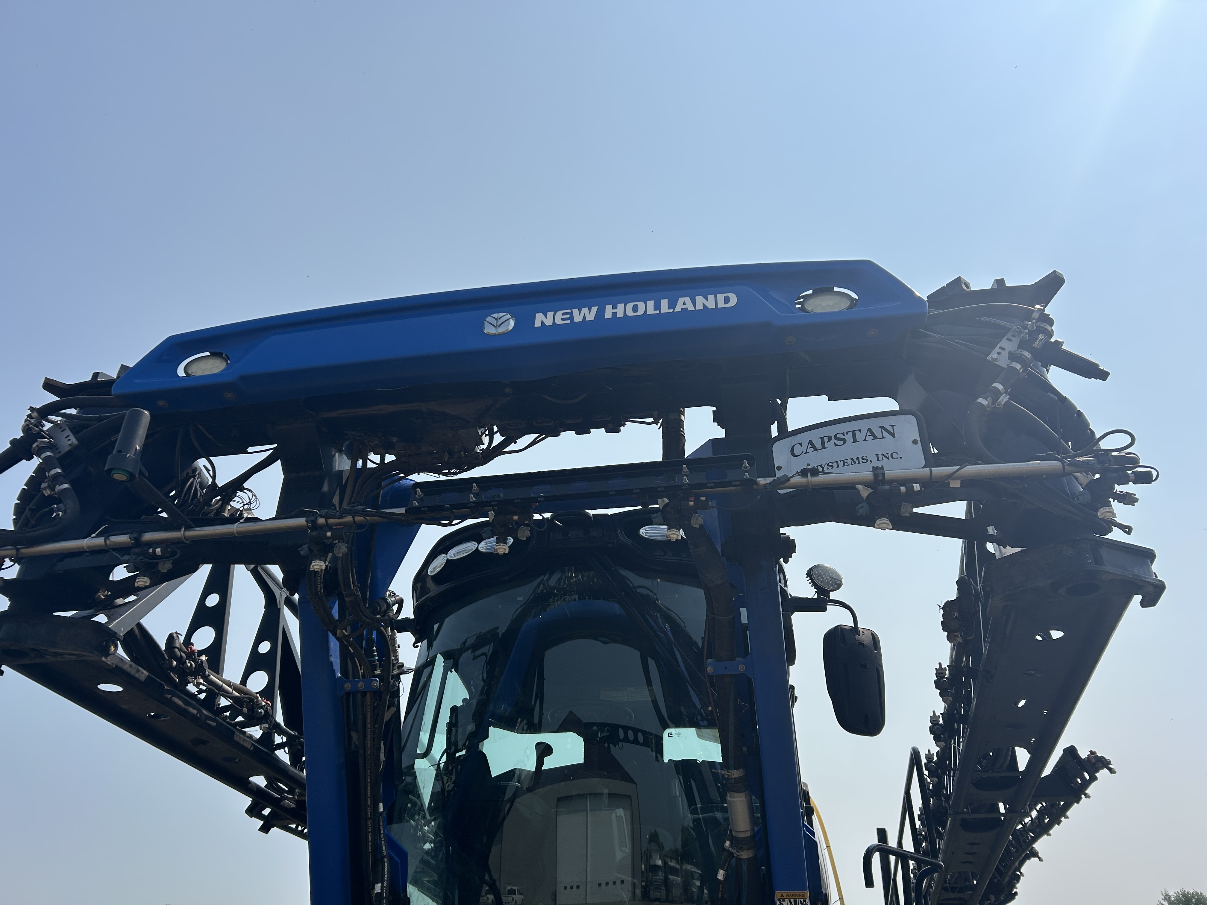 2017 New Holland SP.345F Sprayer/High Clearance