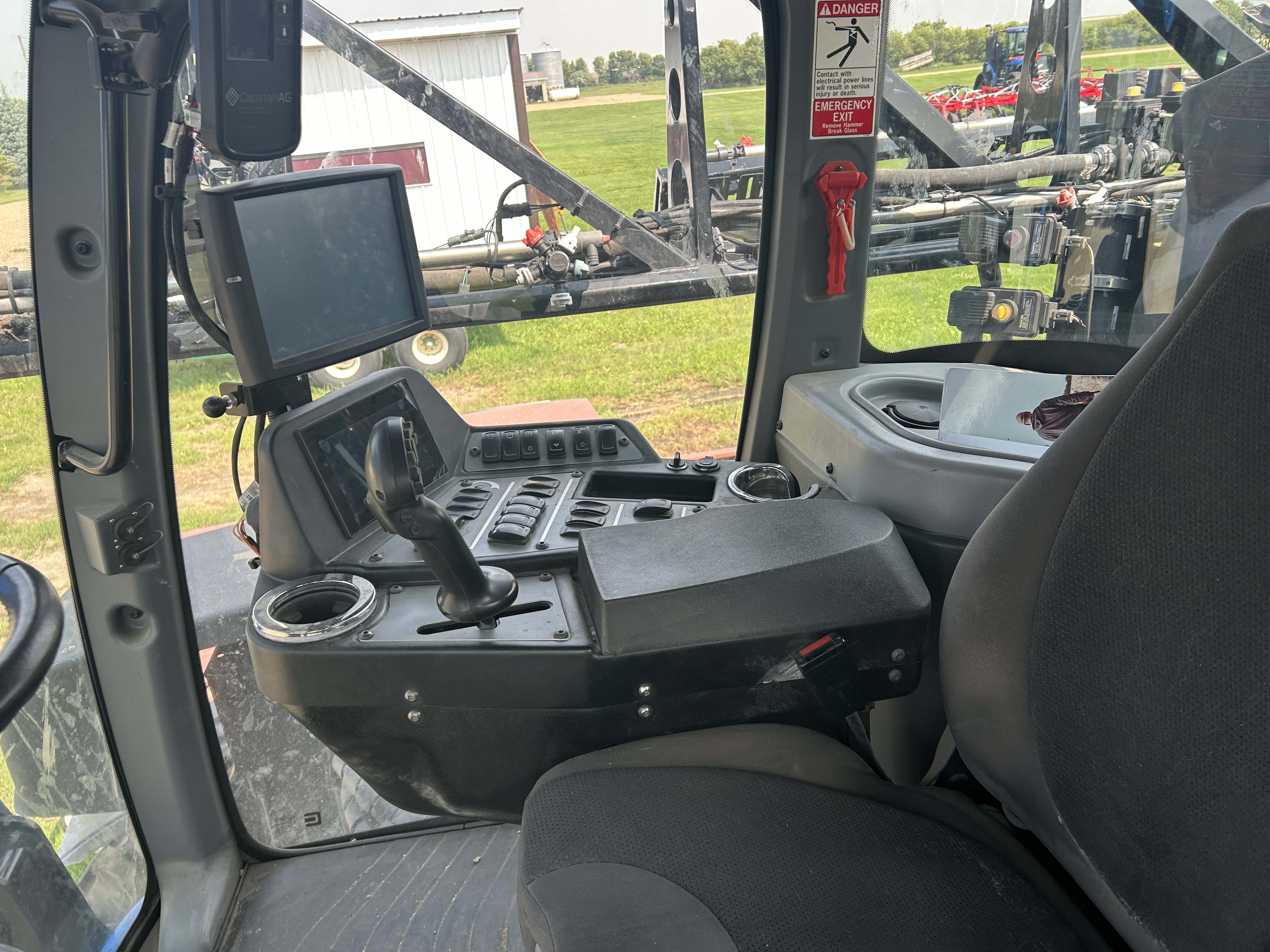 2017 New Holland SP.345F Sprayer/High Clearance